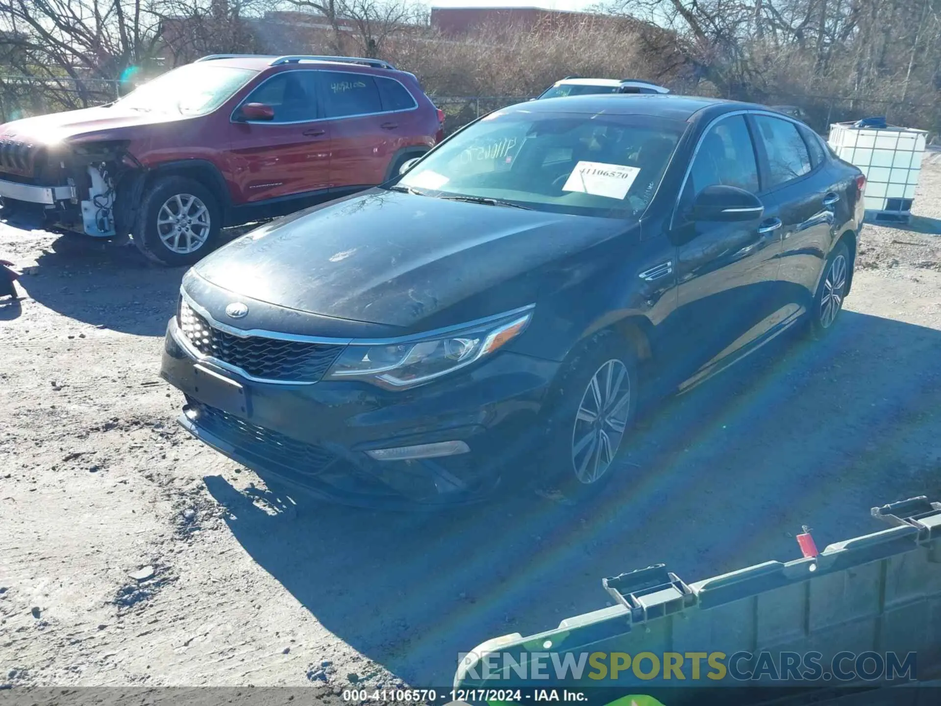 2 Photograph of a damaged car 5XXGT4L38KG351064 KIA OPTIMA 2019
