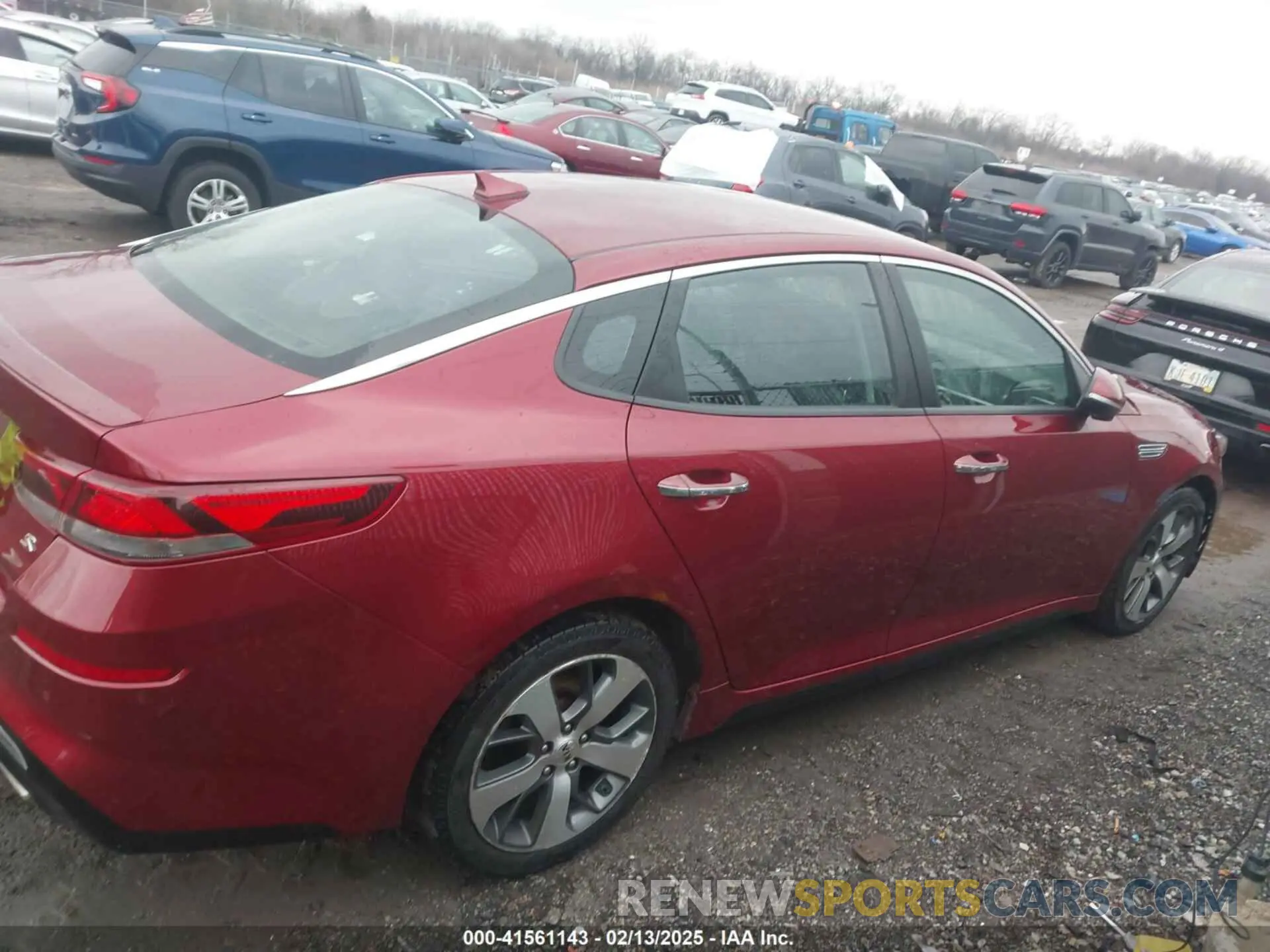 13 Фотография поврежденного автомобиля 5XXGT4L38KG360993 KIA OPTIMA 2019