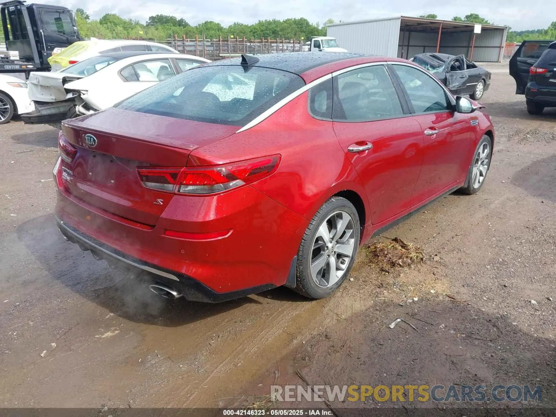 4 Фотография поврежденного автомобиля 5XXGT4L38KG375686 KIA OPTIMA 2019