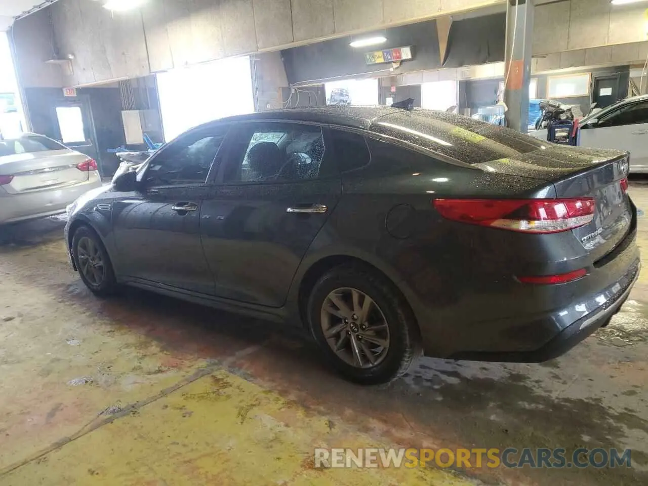 2 Photograph of a damaged car 5XXGT4L38KG378054 KIA OPTIMA 2019
