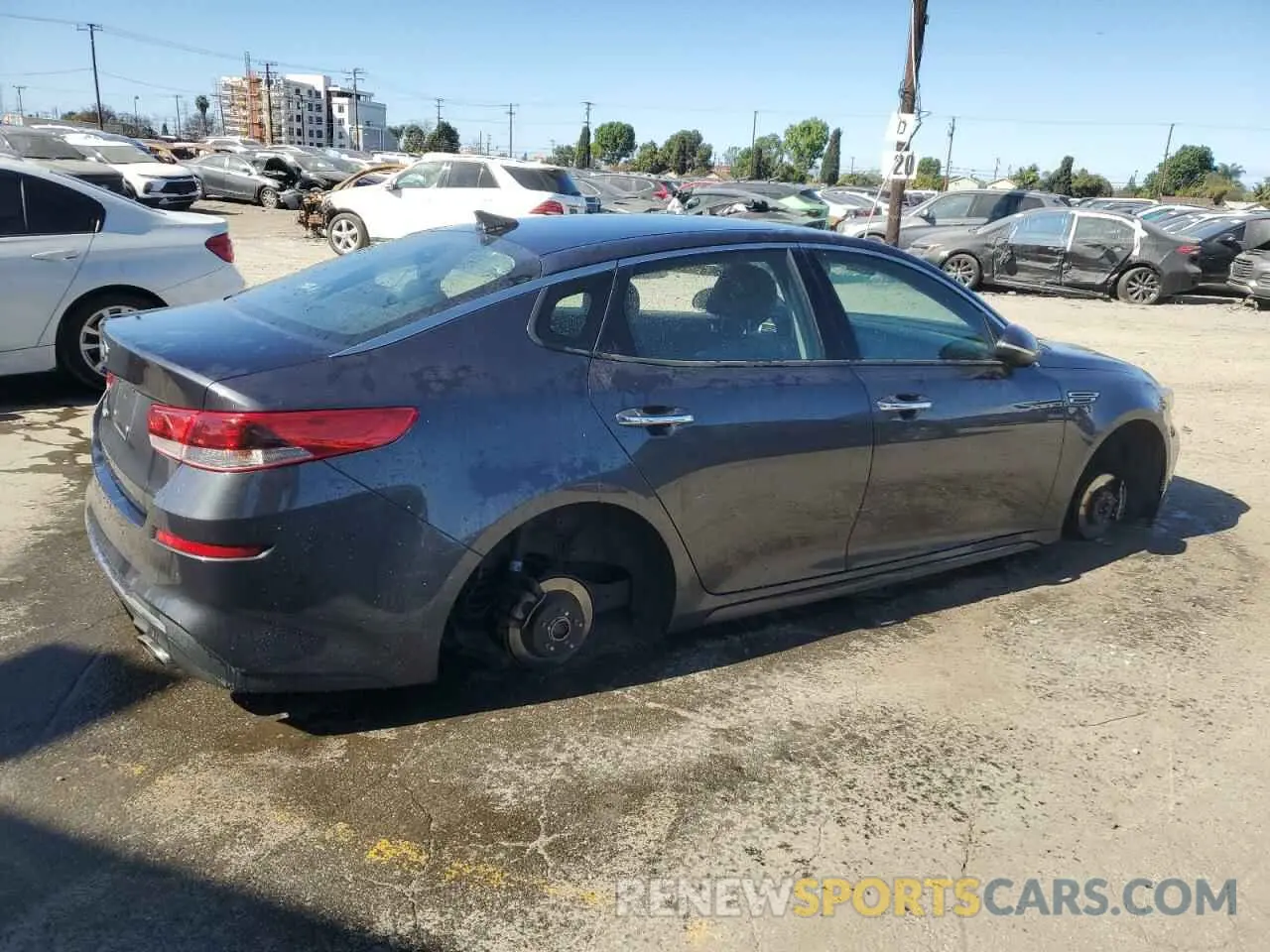 3 Фотография поврежденного автомобиля 5XXGT4L39KG276536 KIA OPTIMA 2019
