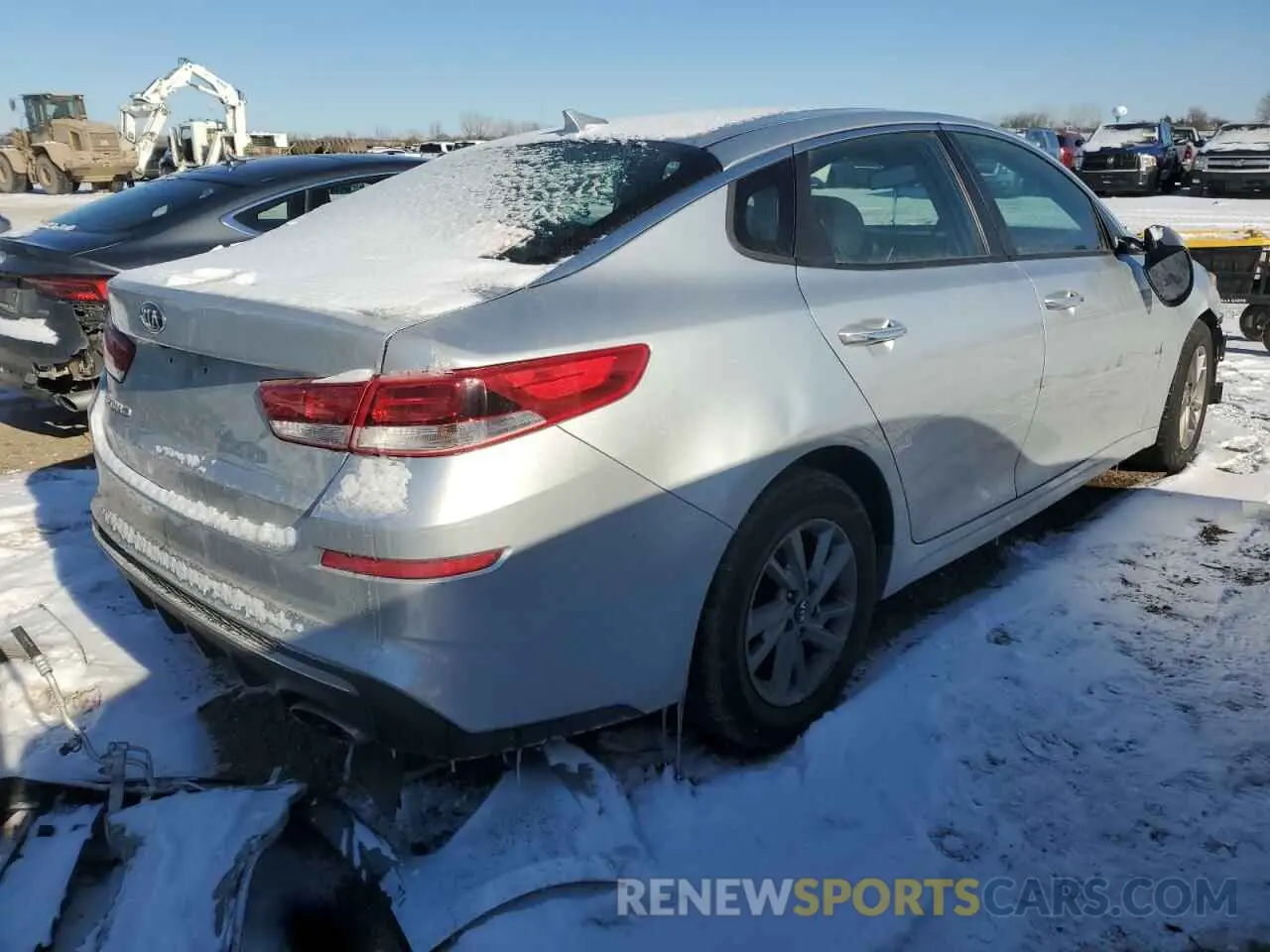 3 Photograph of a damaged car 5XXGT4L39KG287634 KIA OPTIMA 2019