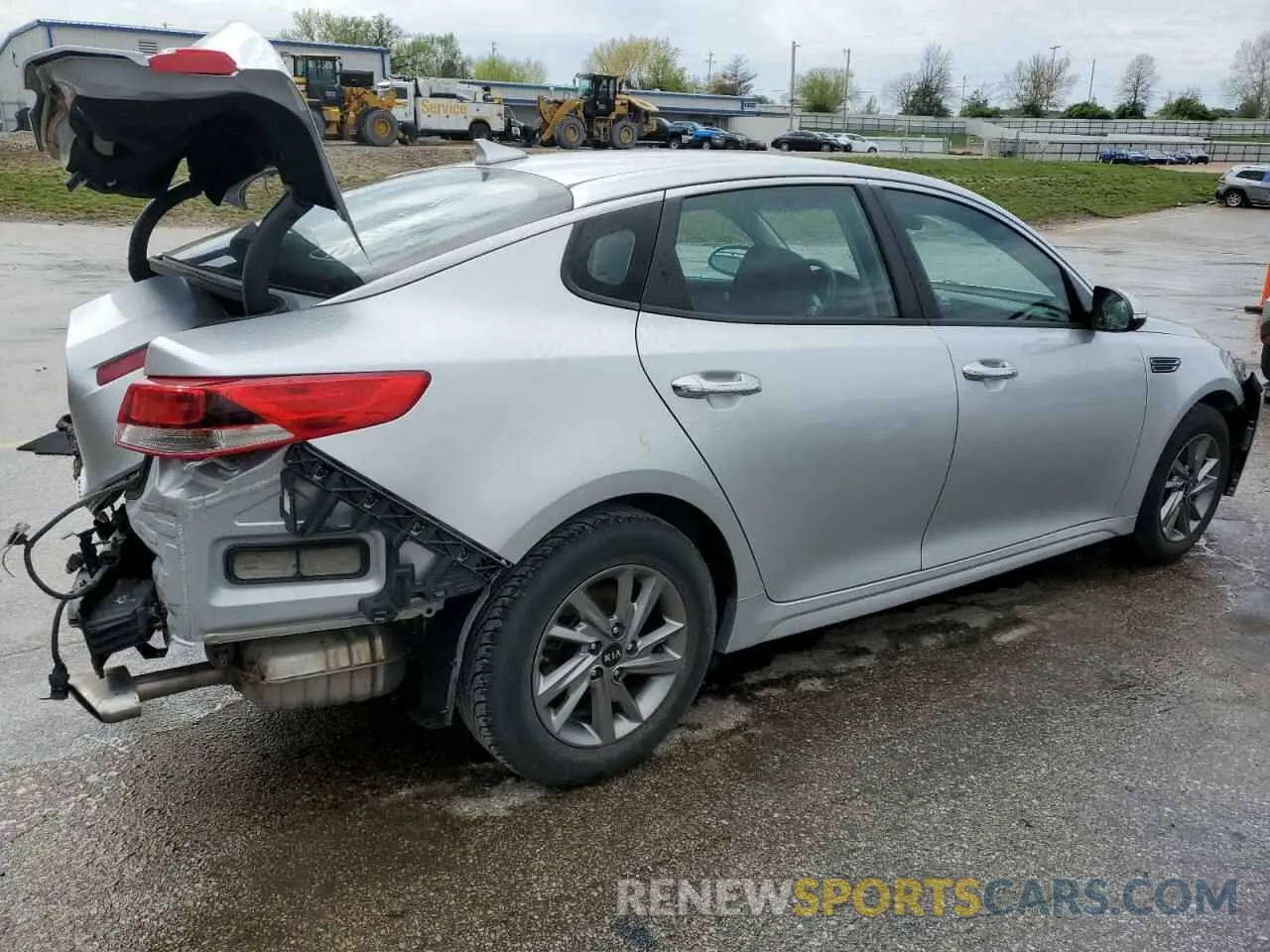 3 Photograph of a damaged car 5XXGT4L39KG293210 KIA OPTIMA 2019