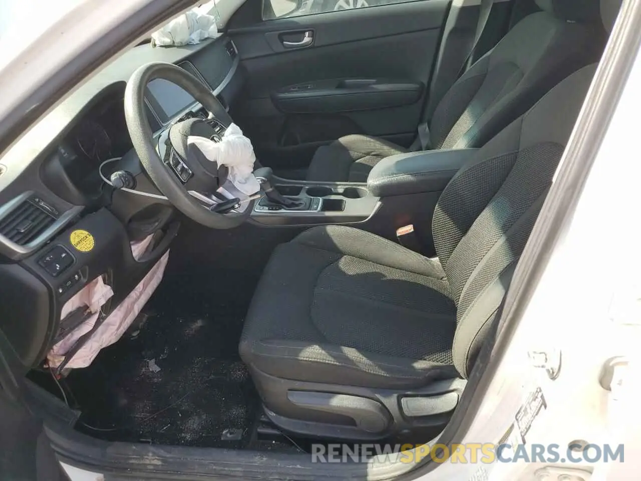 7 Photograph of a damaged car 5XXGT4L39KG330661 KIA OPTIMA 2019