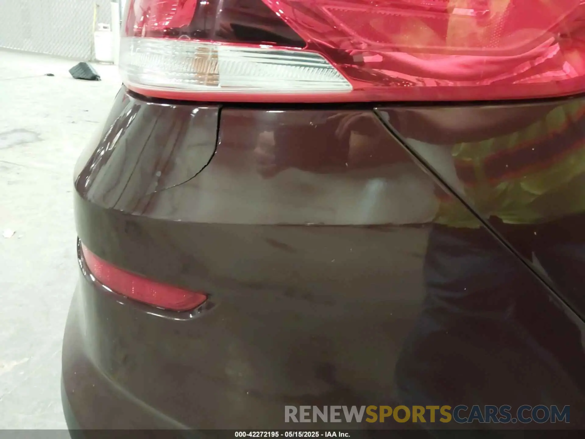 19 Photograph of a damaged car 5XXGT4L39KG332328 KIA OPTIMA 2019
