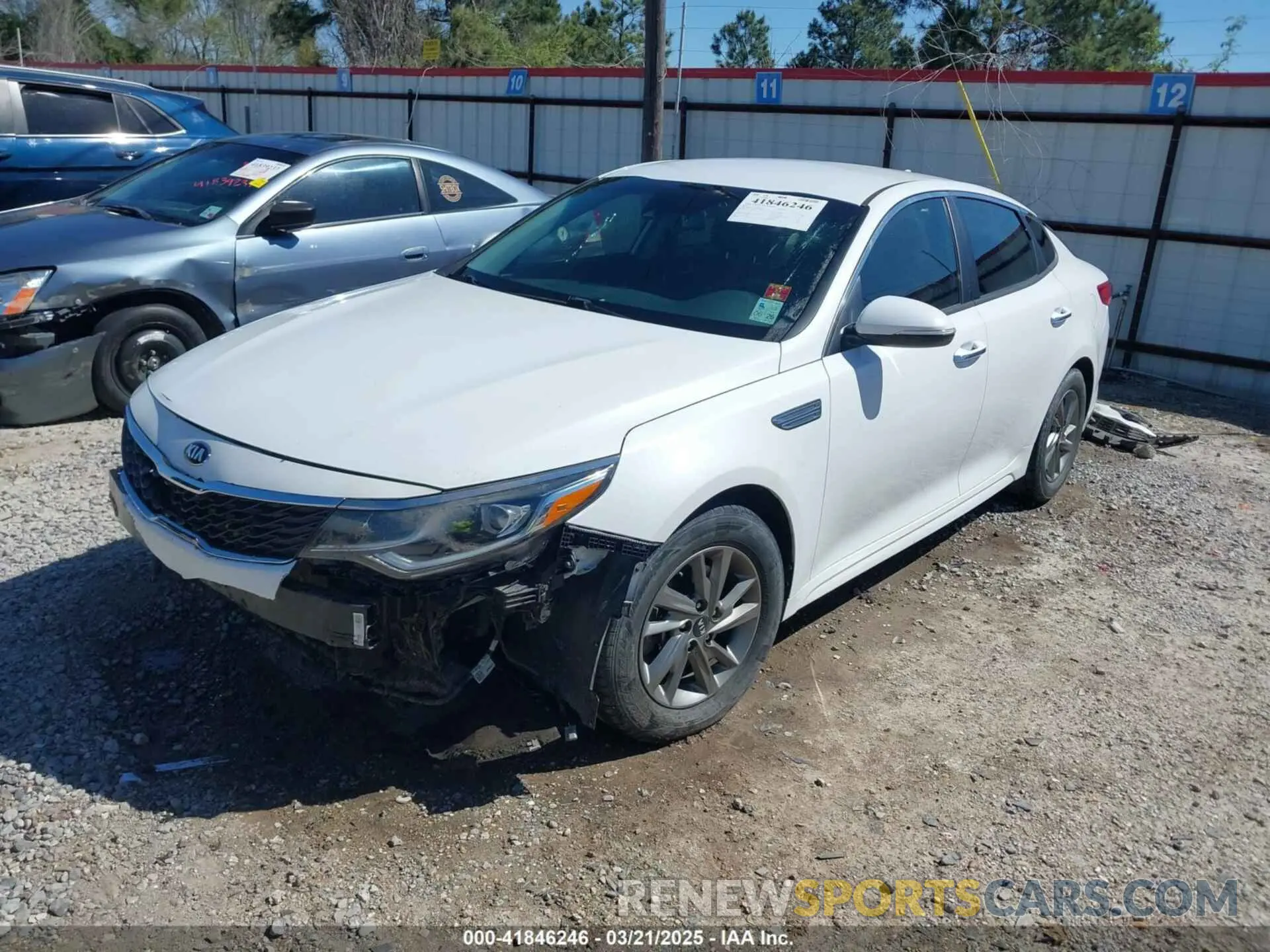 2 Фотография поврежденного автомобиля 5XXGT4L39KG333818 KIA OPTIMA 2019
