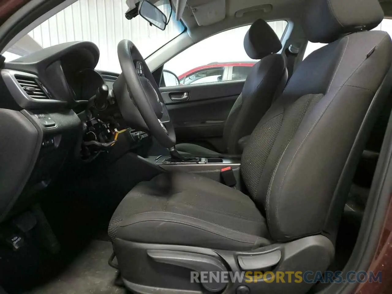 7 Фотография поврежденного автомобиля 5XXGT4L39KG338873 KIA OPTIMA 2019