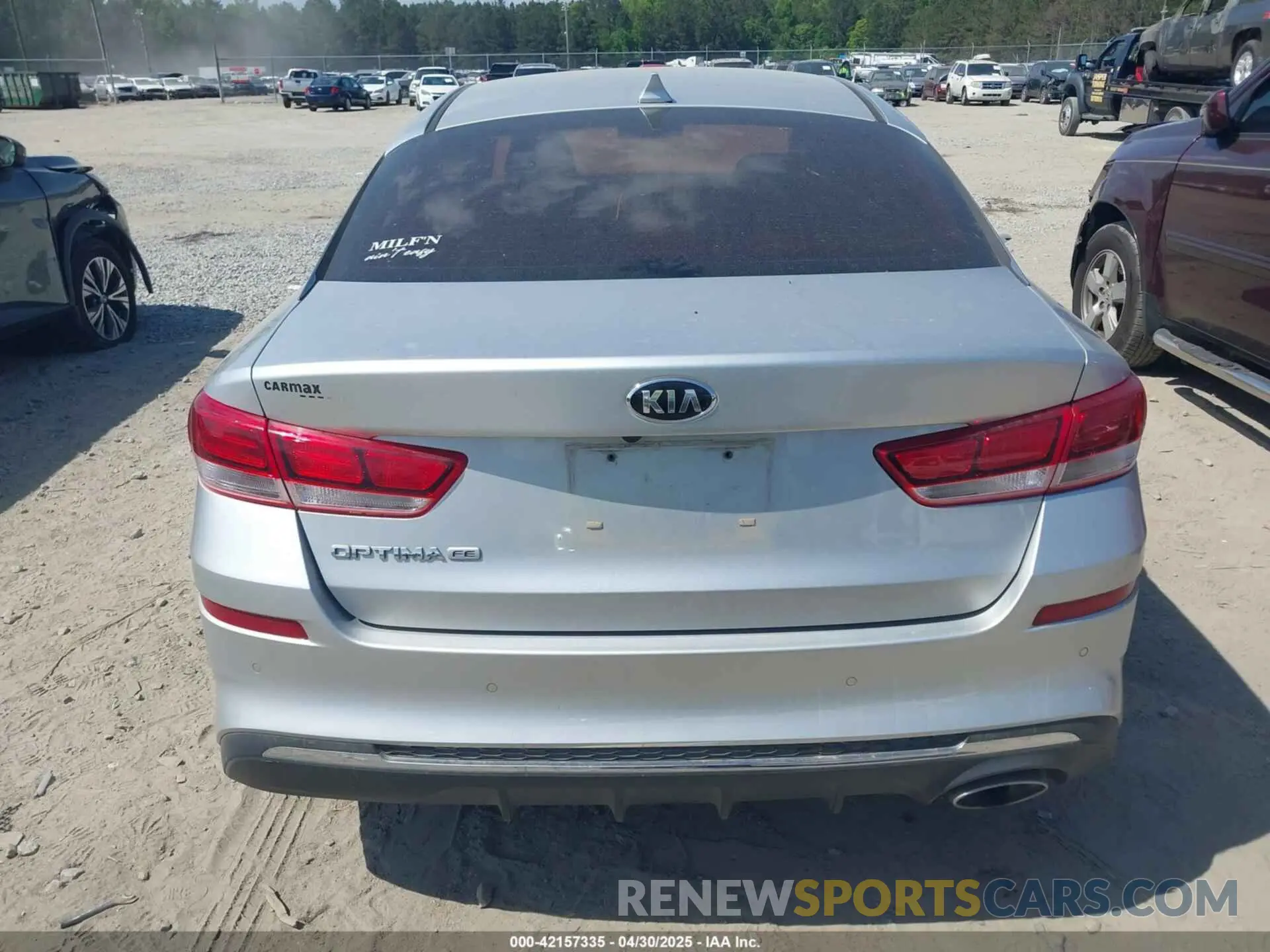 16 Photograph of a damaged car 5XXGT4L39KG340865 KIA OPTIMA 2019