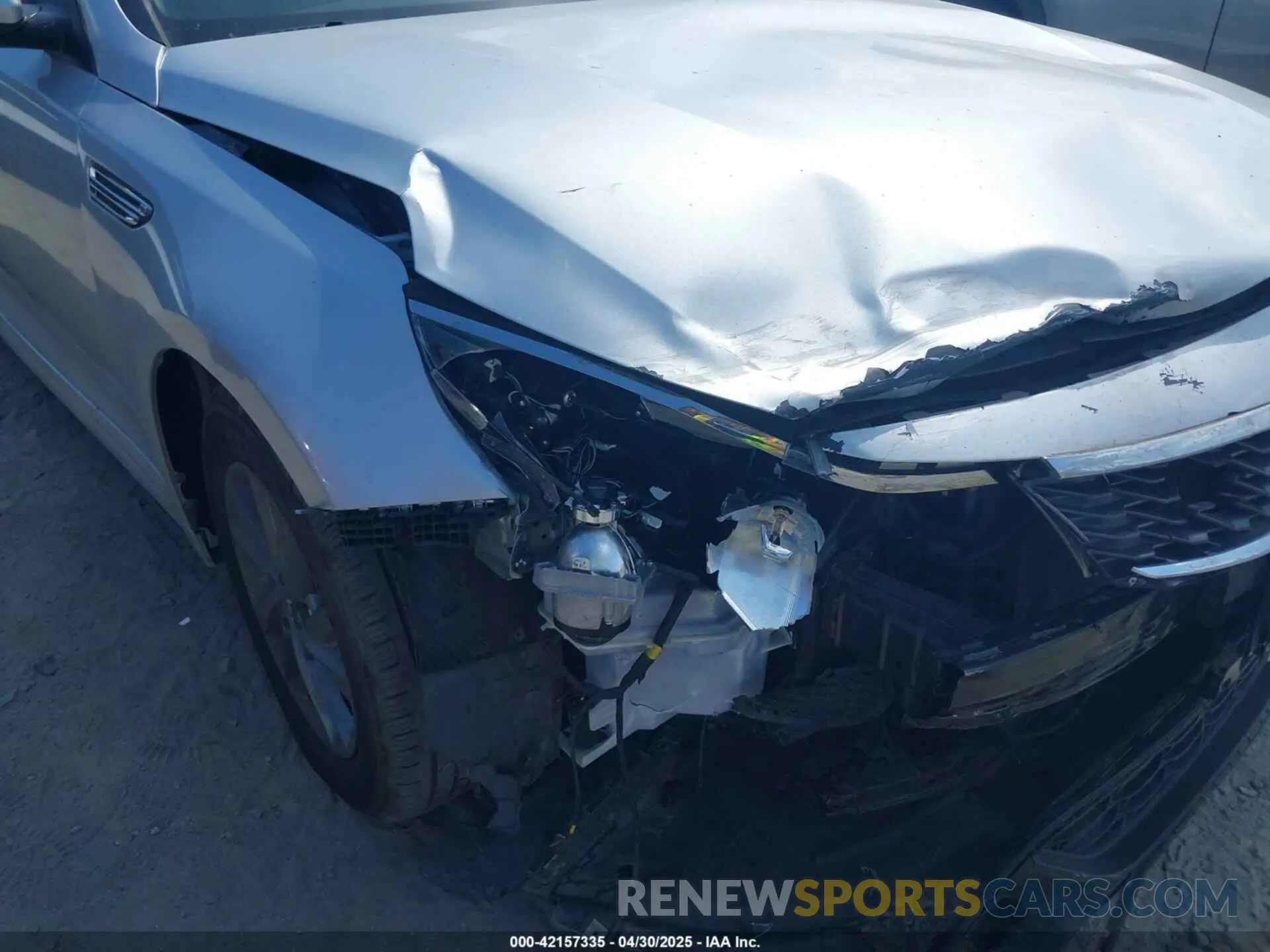 6 Photograph of a damaged car 5XXGT4L39KG340865 KIA OPTIMA 2019