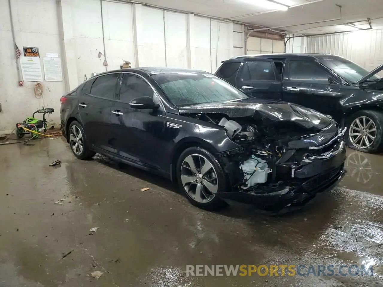 4 Photograph of a damaged car 5XXGT4L39KG349310 KIA OPTIMA 2019