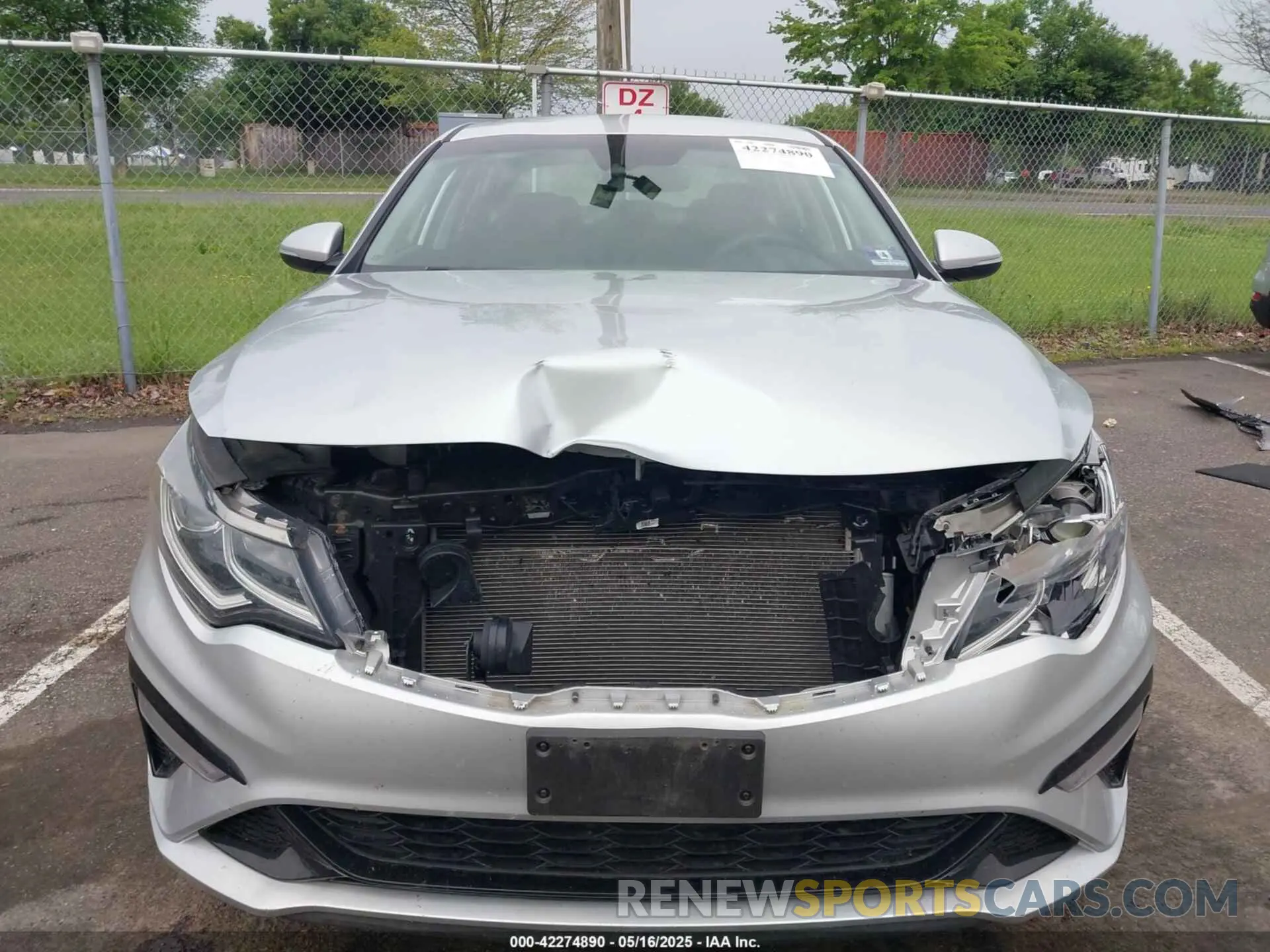 6 Photograph of a damaged car 5XXGT4L39KG350246 KIA OPTIMA 2019