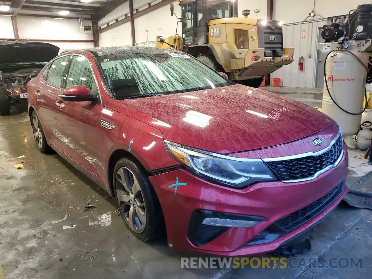 4 Photograph of a damaged car 5XXGT4L39KG372182 KIA OPTIMA 2019