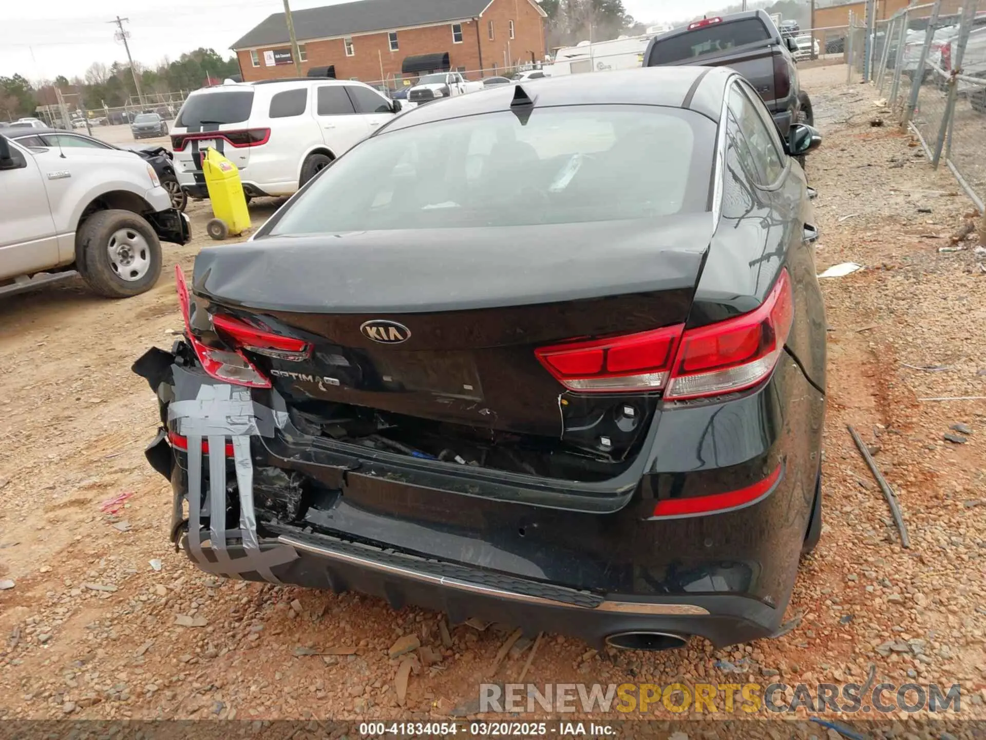 16 Фотография поврежденного автомобиля 5XXGT4L39KG374112 KIA OPTIMA 2019