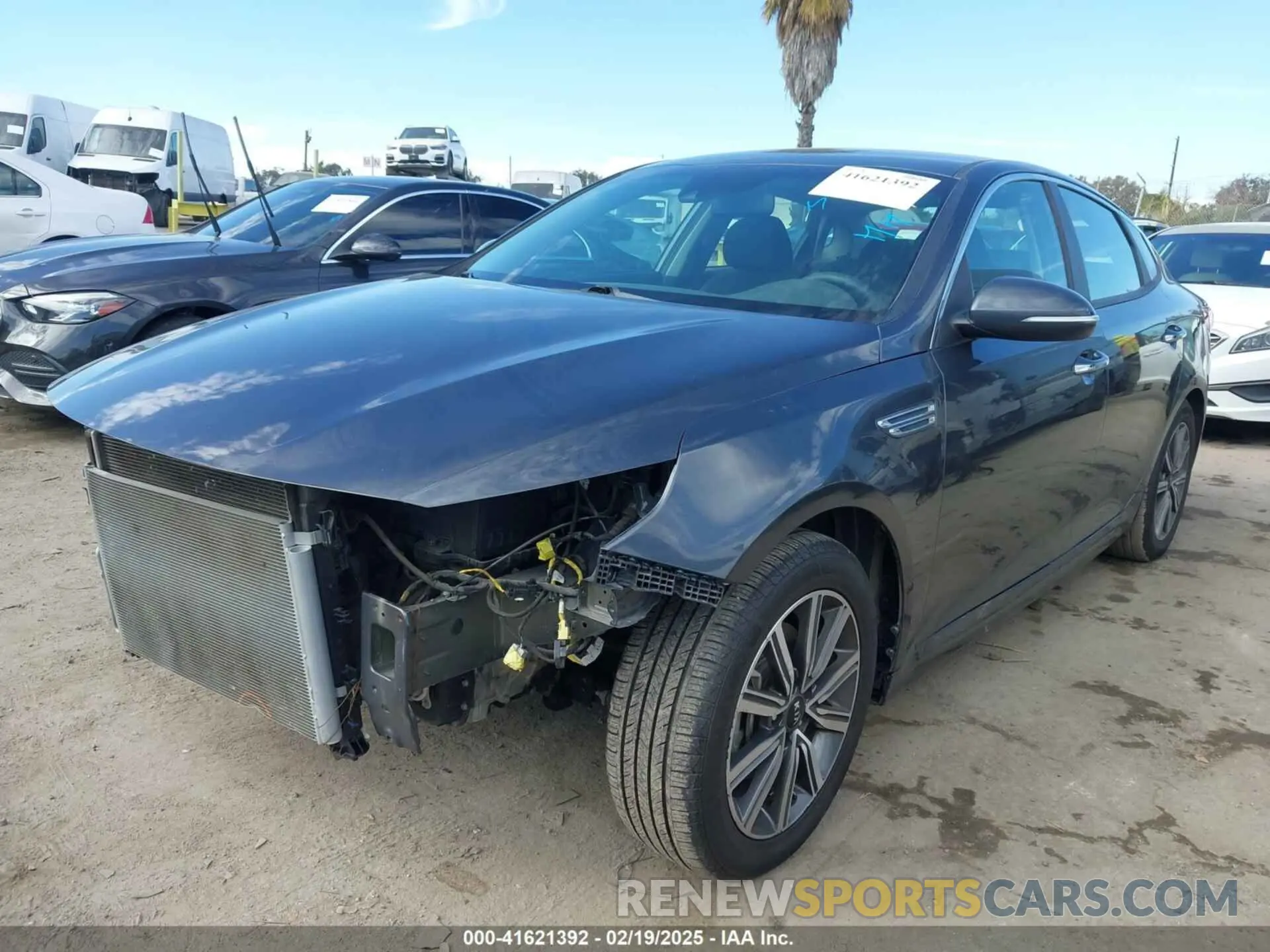 2 Photograph of a damaged car 5XXGT4L39KG377723 KIA OPTIMA 2019