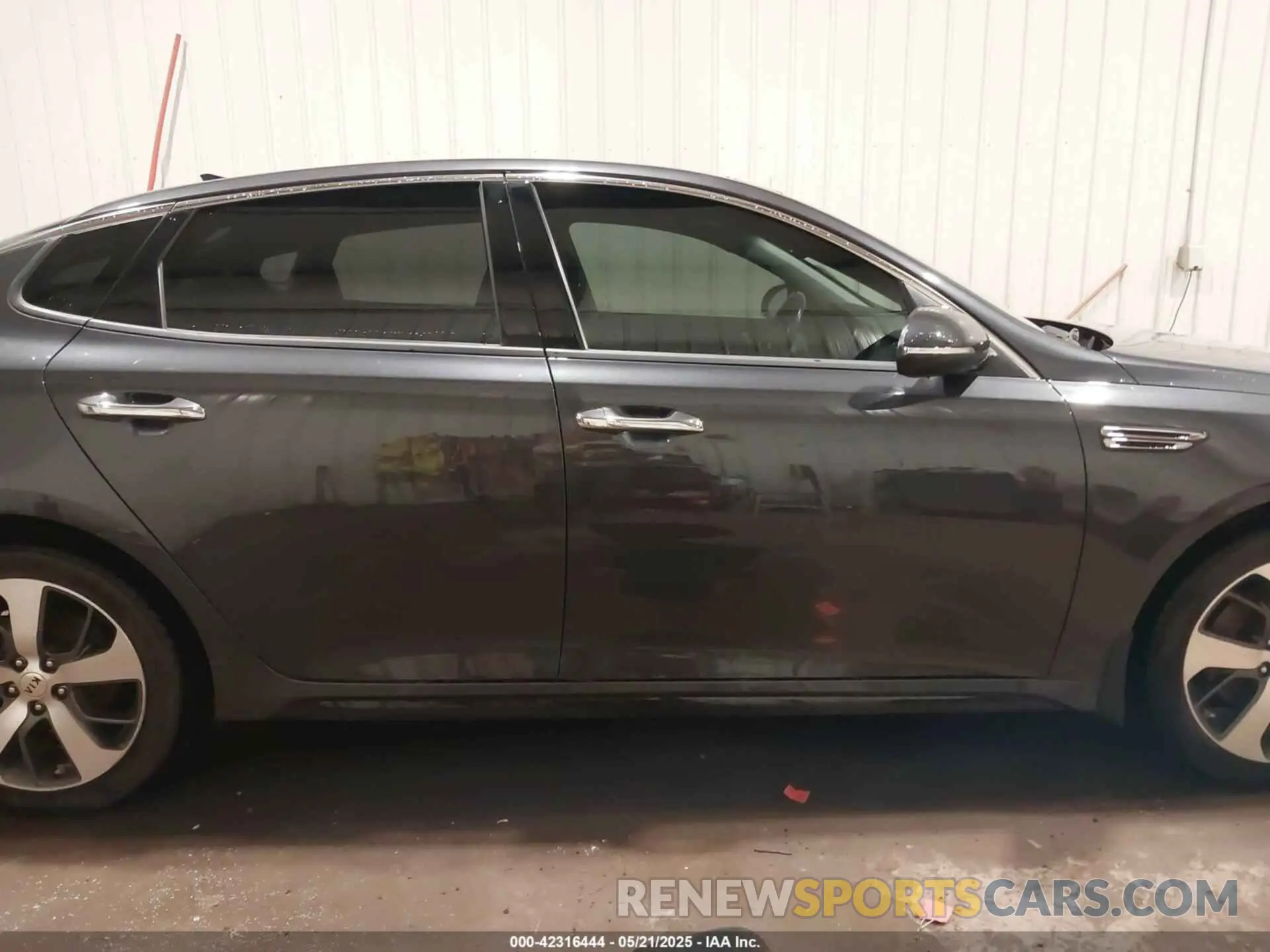 14 Фотография поврежденного автомобиля 5XXGT4L3XKG282555 KIA OPTIMA 2019