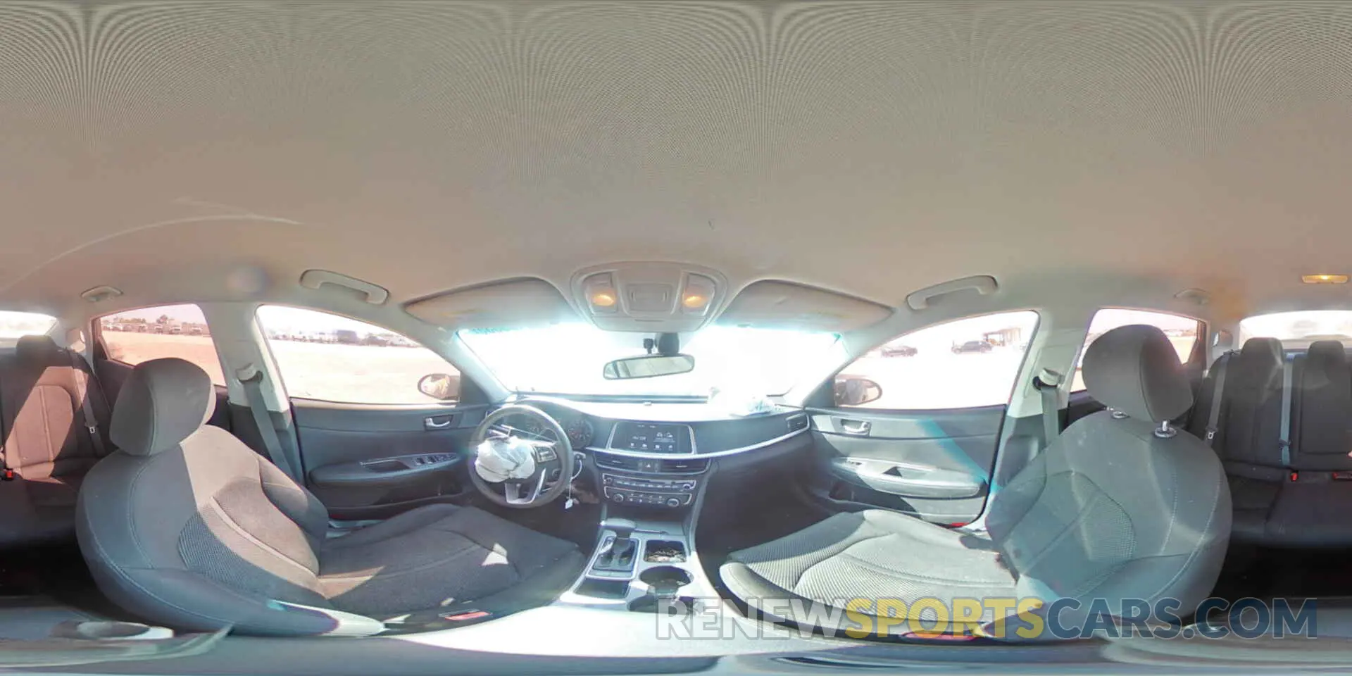 12 Фотография поврежденного автомобиля 5XXGT4L3XKG302108 KIA OPTIMA 2019