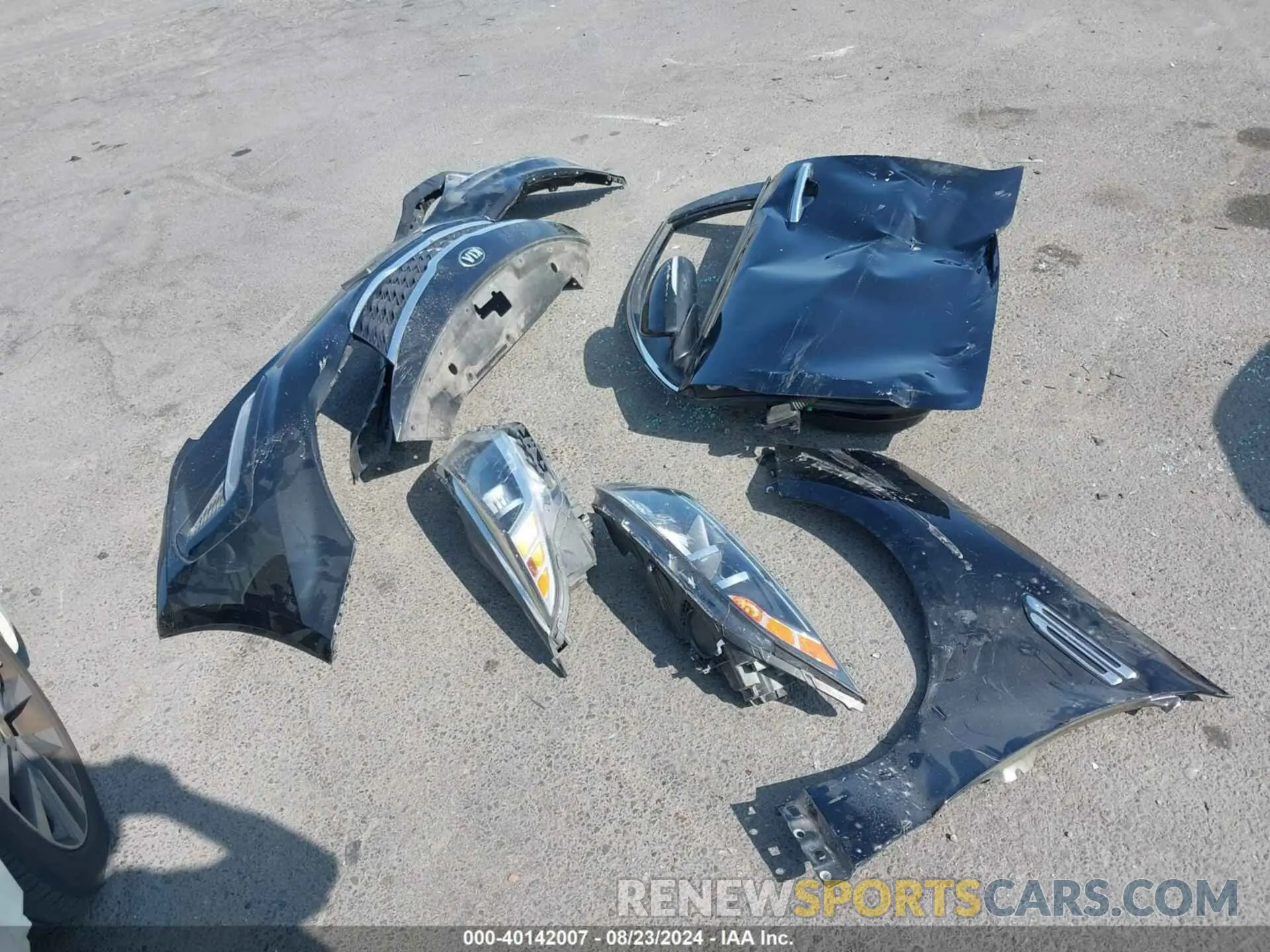 12 Photograph of a damaged car 5XXGT4L3XKG318051 KIA OPTIMA 2019