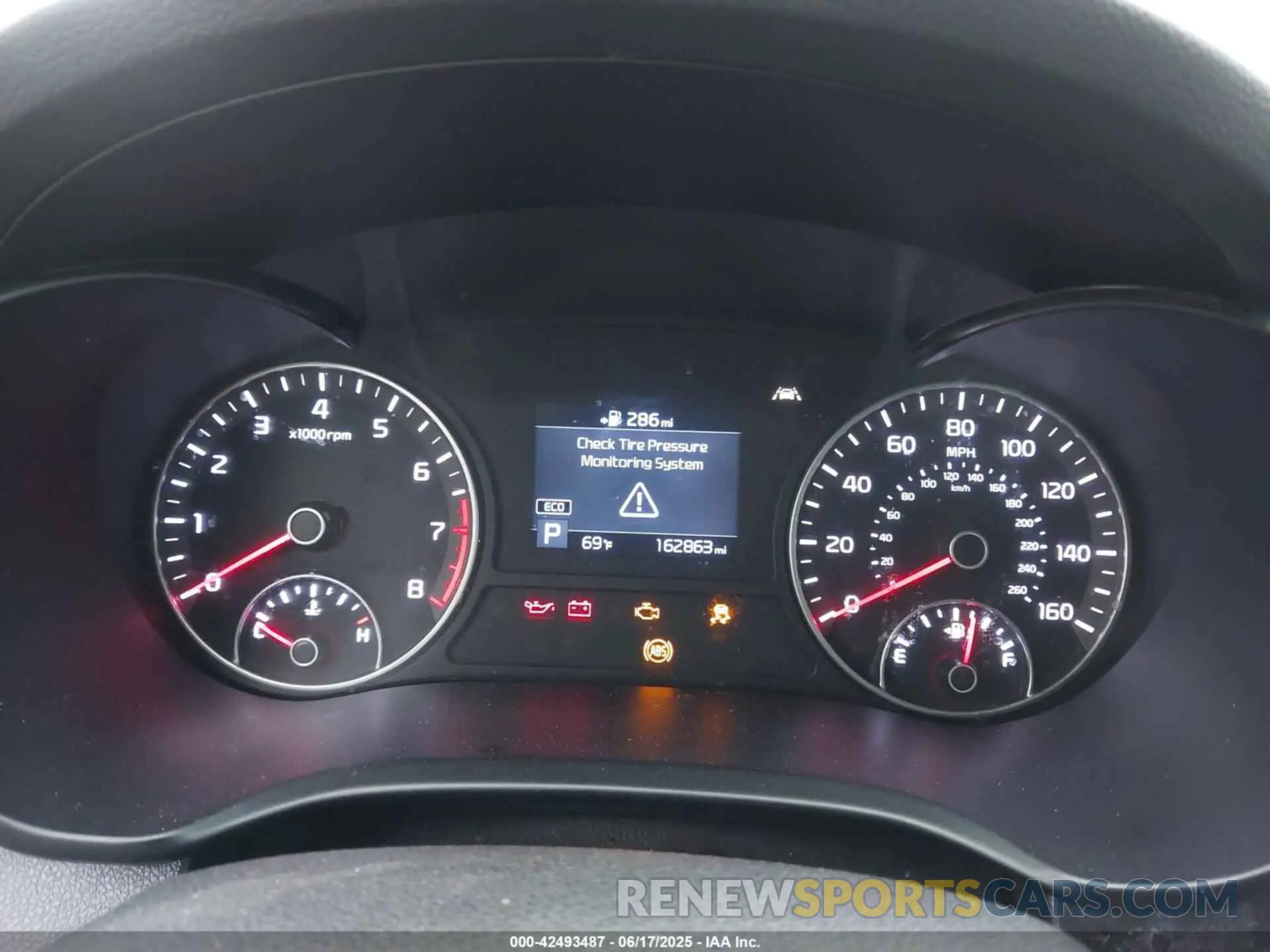 7 Photograph of a damaged car 5XXGT4L3XKG335769 KIA OPTIMA 2019