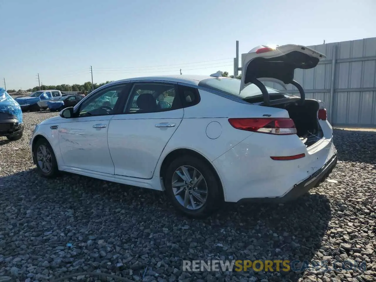 2 Фотография поврежденного автомобиля 5XXGT4L3XKG345072 KIA OPTIMA 2019