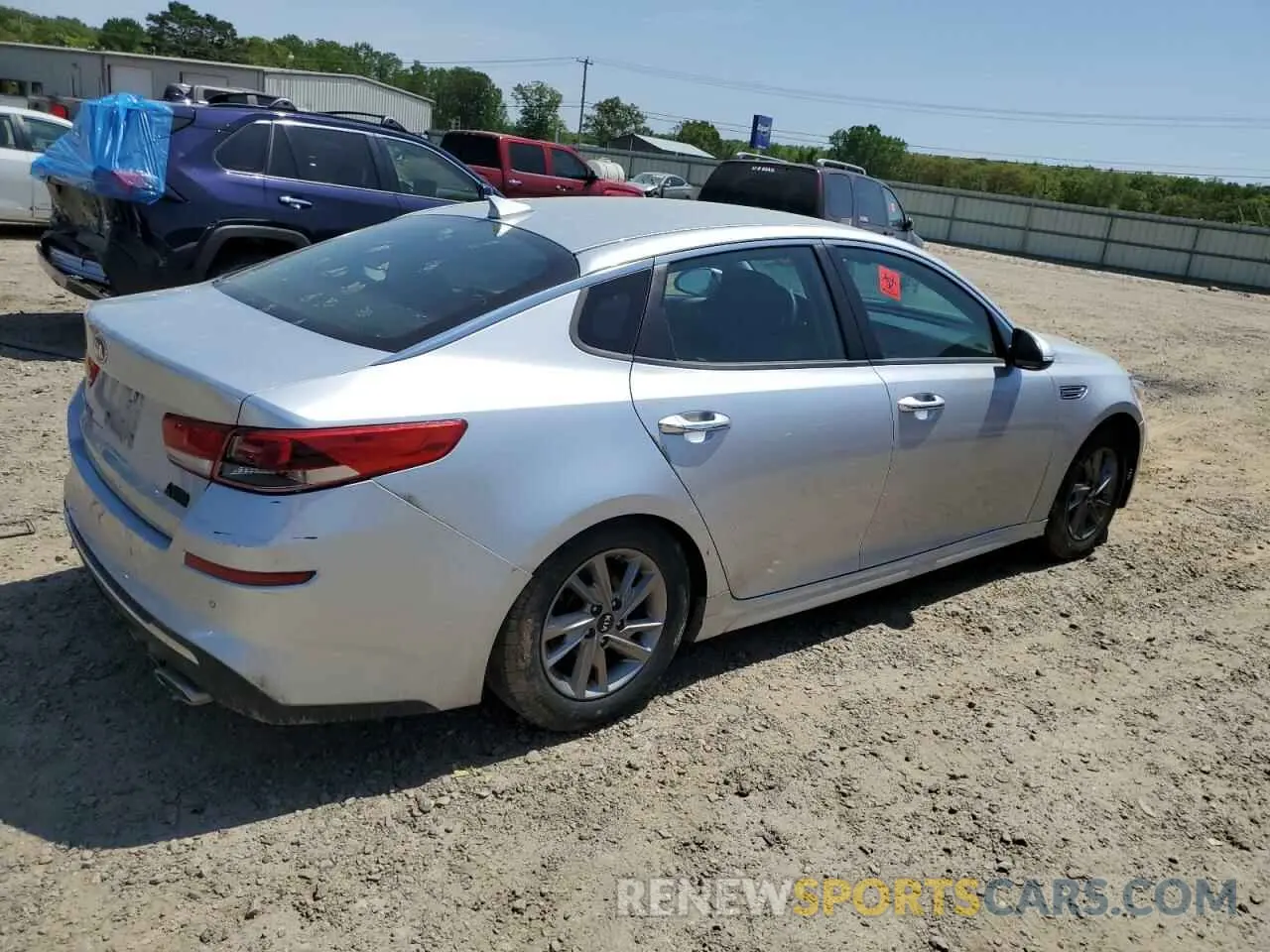 3 Фотография поврежденного автомобиля 5XXGT4L3XKG346898 KIA OPTIMA 2019