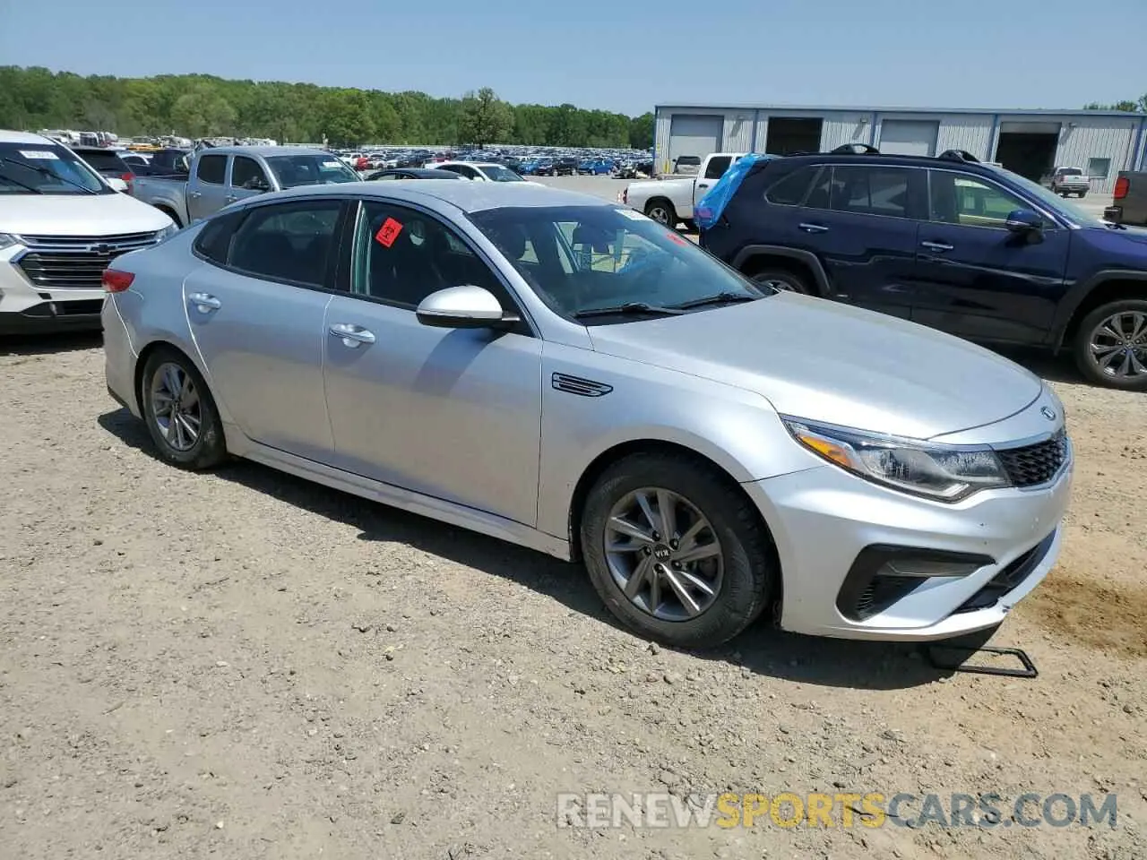 4 Фотография поврежденного автомобиля 5XXGT4L3XKG346898 KIA OPTIMA 2019