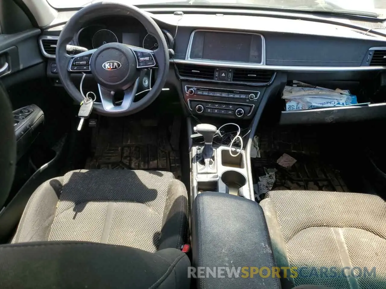 8 Фотография поврежденного автомобиля 5XXGT4L3XKG346898 KIA OPTIMA 2019