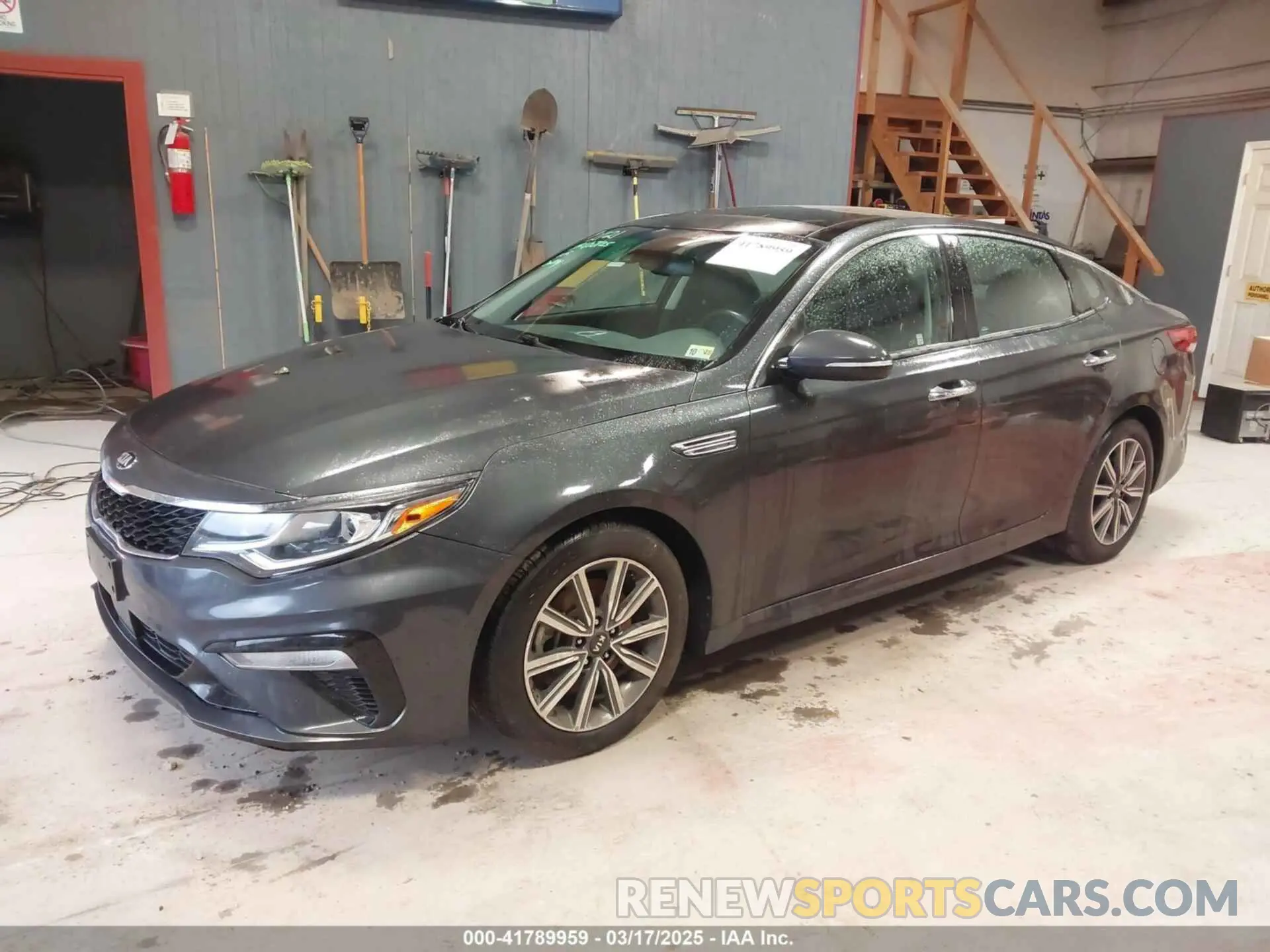 2 Photograph of a damaged car 5XXGU4L15KG298304 KIA OPTIMA 2019
