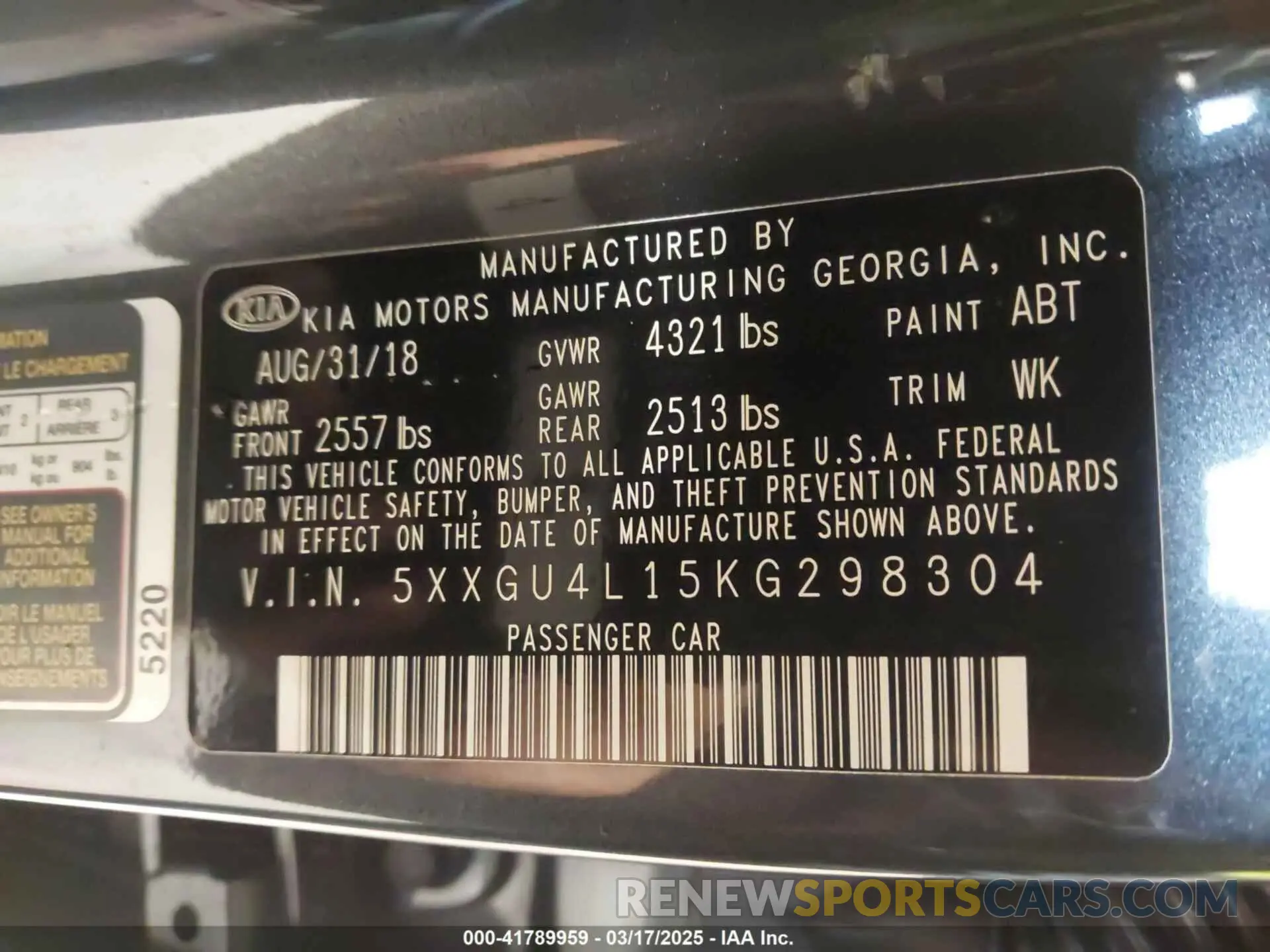 9 Photograph of a damaged car 5XXGU4L15KG298304 KIA OPTIMA 2019
