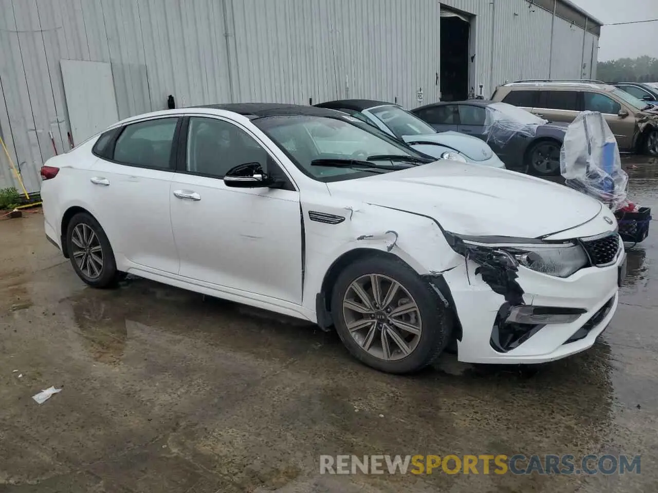 4 Photograph of a damaged car 5XXGU4L15KG330510 KIA OPTIMA 2019