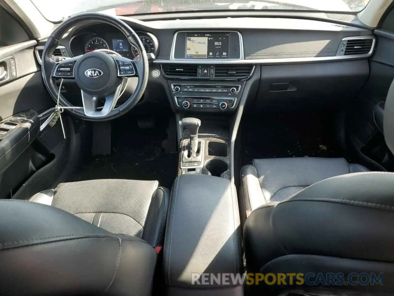 8 Photograph of a damaged car 5XXGU4L16KG307172 KIA OPTIMA 2019