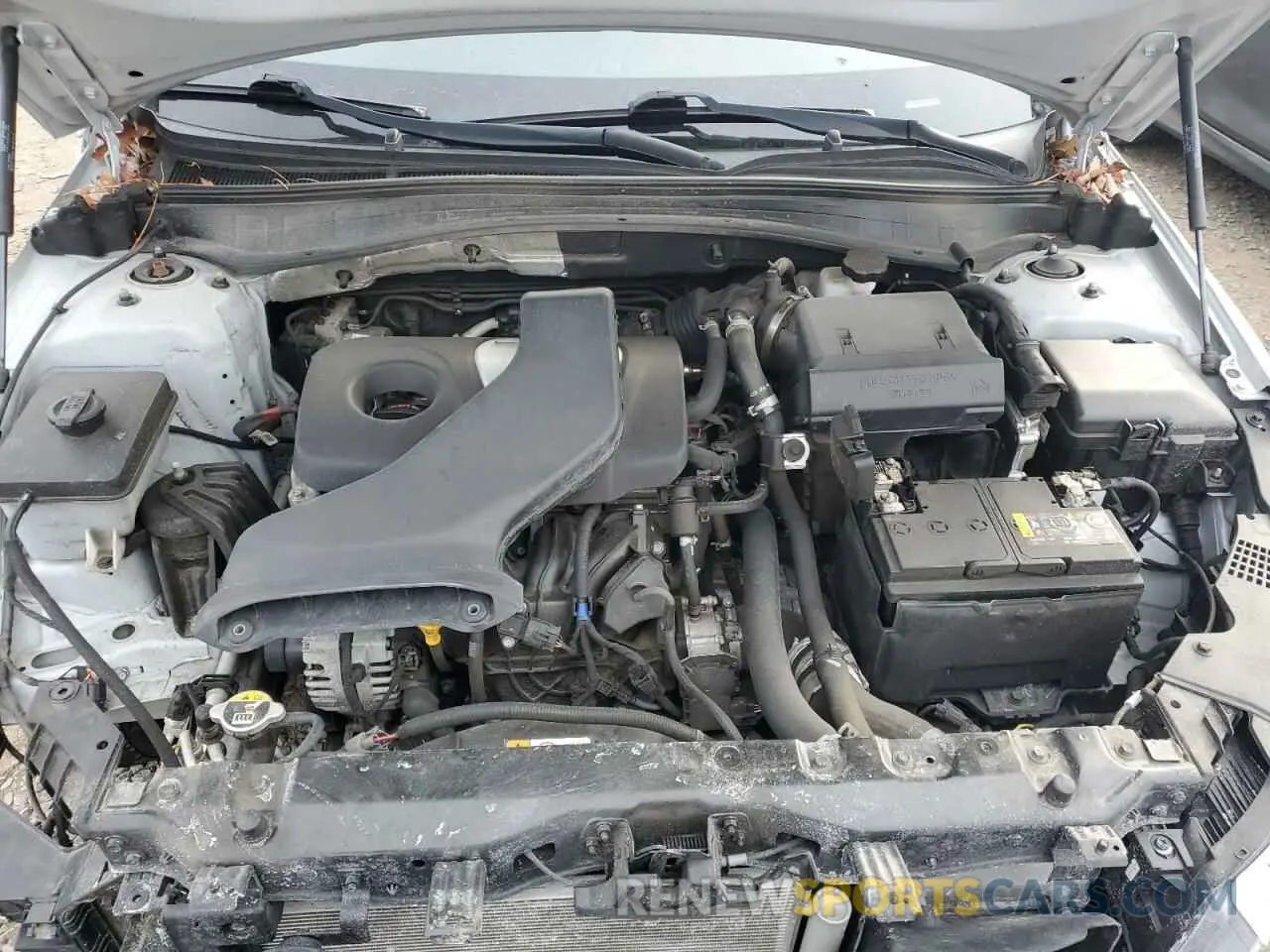 11 Фотография поврежденного автомобиля 5XXGU4L18KG343588 KIA OPTIMA 2019