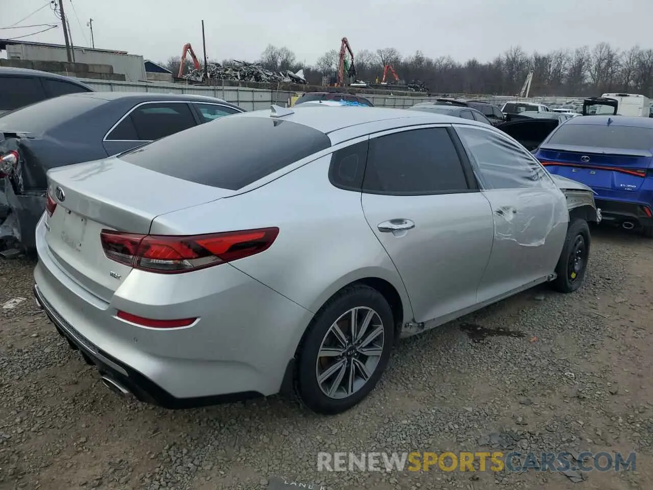 3 Фотография поврежденного автомобиля 5XXGU4L18KG343588 KIA OPTIMA 2019