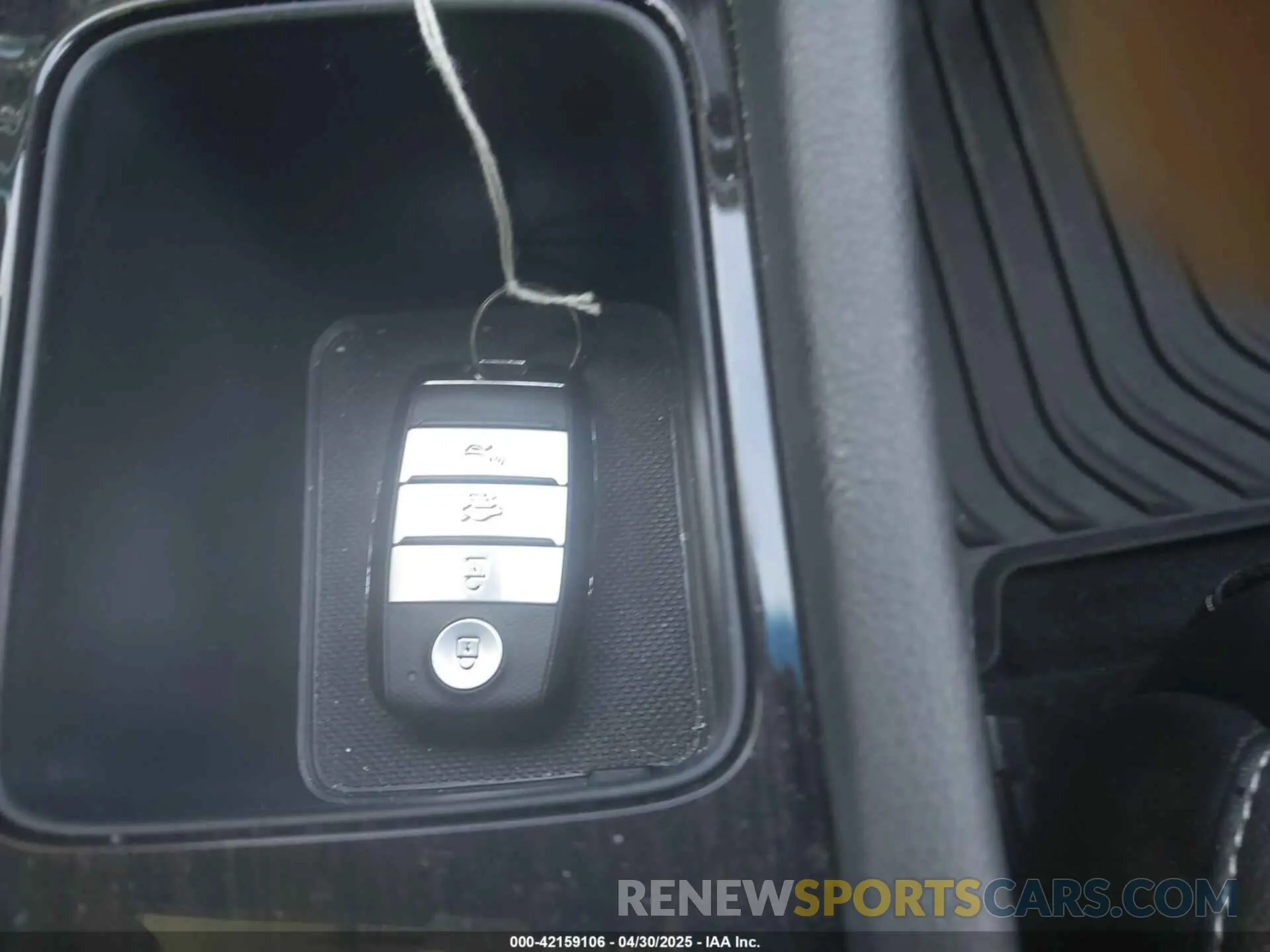 11 Photograph of a damaged car 5XXGU4L19KG307229 KIA OPTIMA 2019