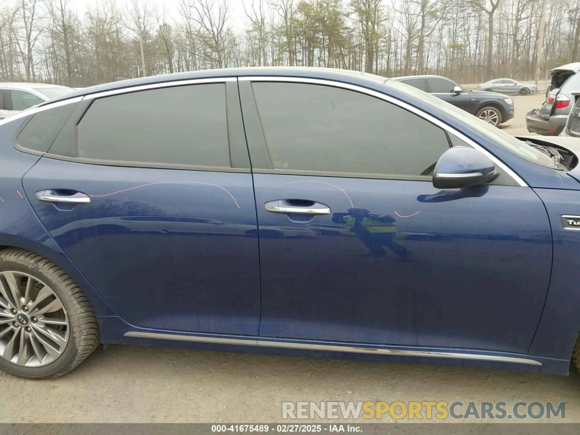 13 Photograph of a damaged car 5XXGV4L20KG314799 KIA OPTIMA 2019