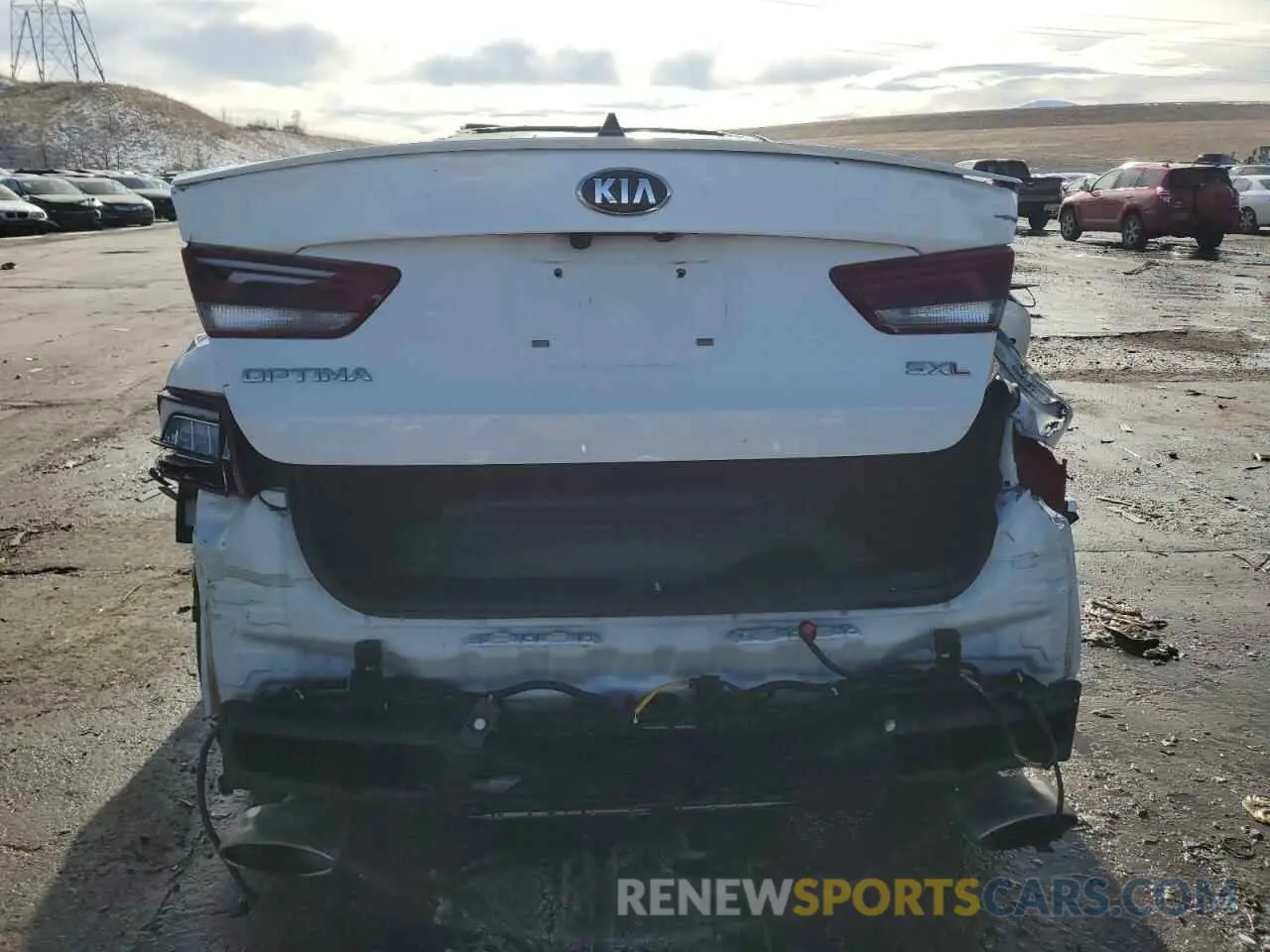 6 Photograph of a damaged car 5XXGV4L23KG326672 KIA OPTIMA 2019