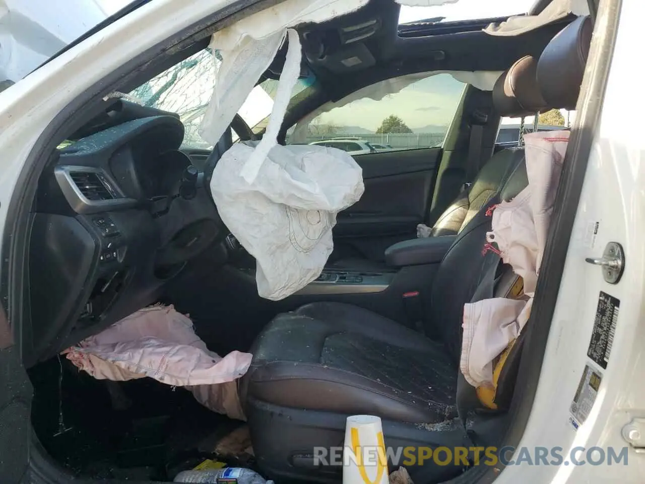7 Photograph of a damaged car 5XXGV4L23KG326672 KIA OPTIMA 2019