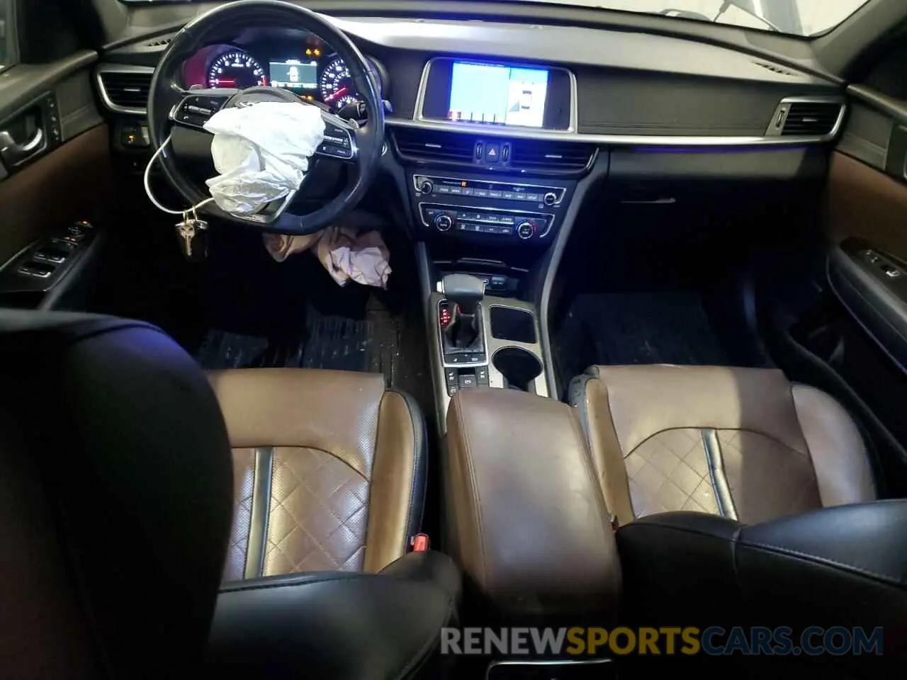 8 Фотография поврежденного автомобиля 5XXGV4L24KG314644 KIA OPTIMA 2019