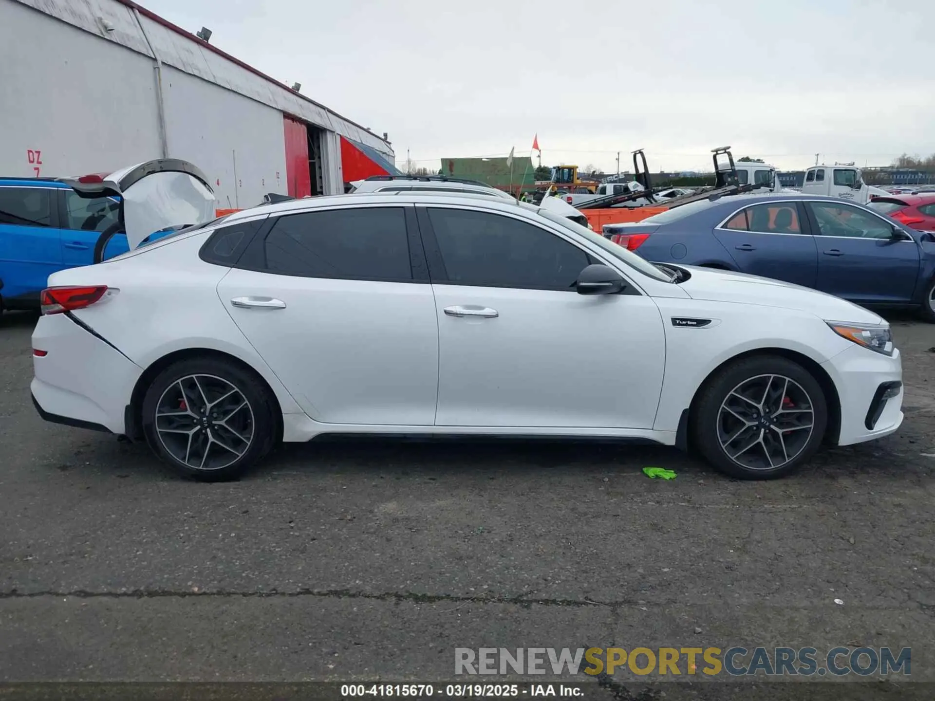 13 Photograph of a damaged car 5XXGW4L24KG313474 KIA OPTIMA 2019