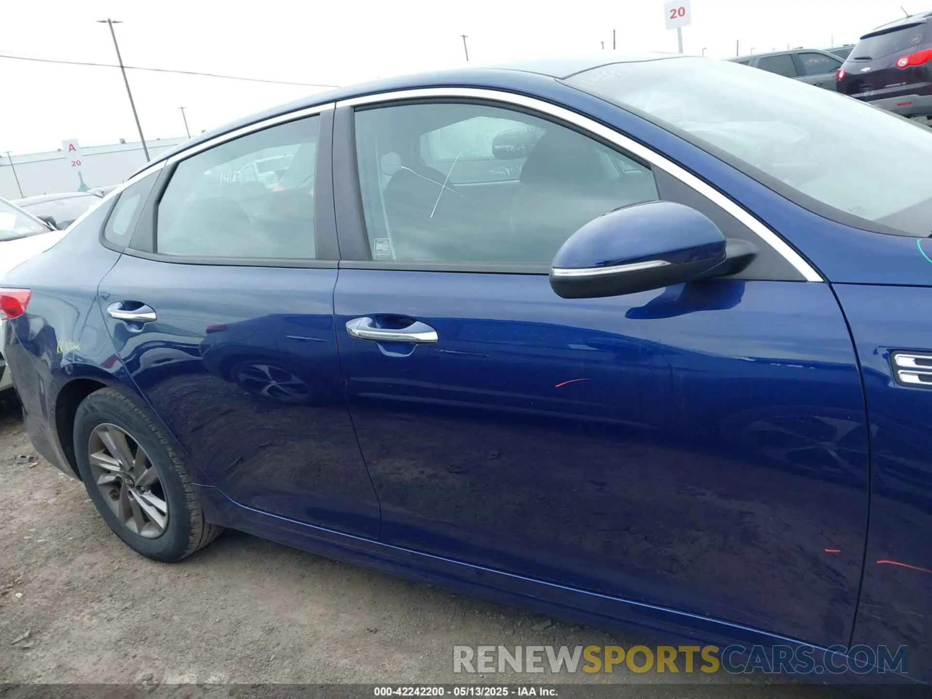 13 Фотография поврежденного автомобиля 5XXGT4L30LG396033 KIA OPTIMA 2020