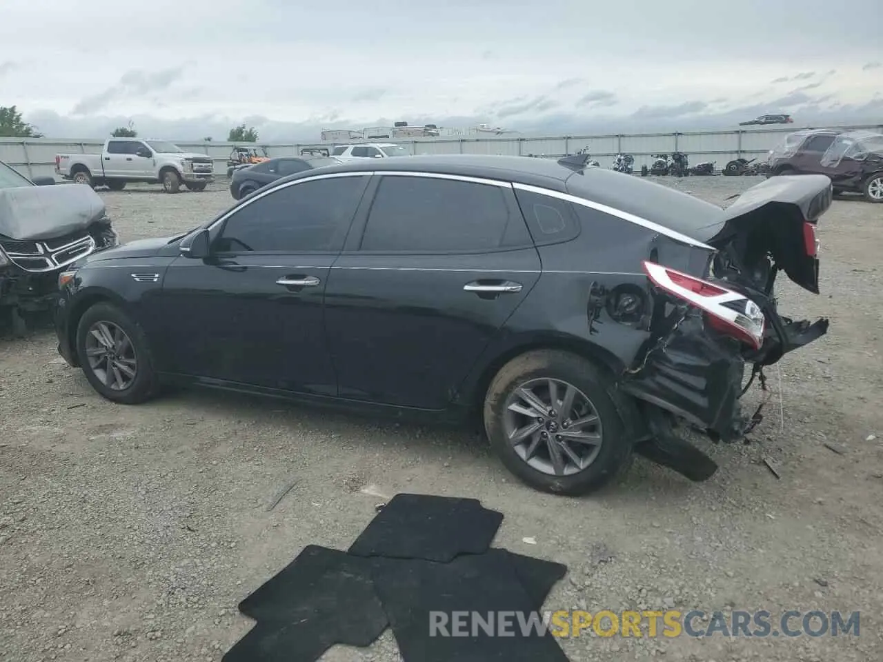 2 Фотография поврежденного автомобиля 5XXGT4L30LG415843 KIA OPTIMA 2020