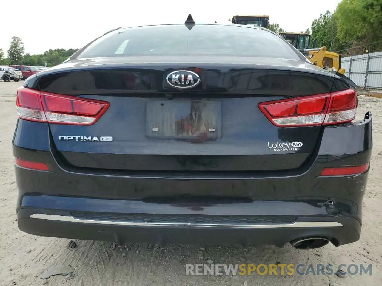 6 Photograph of a damaged car 5XXGT4L30LG431220 KIA OPTIMA 2020