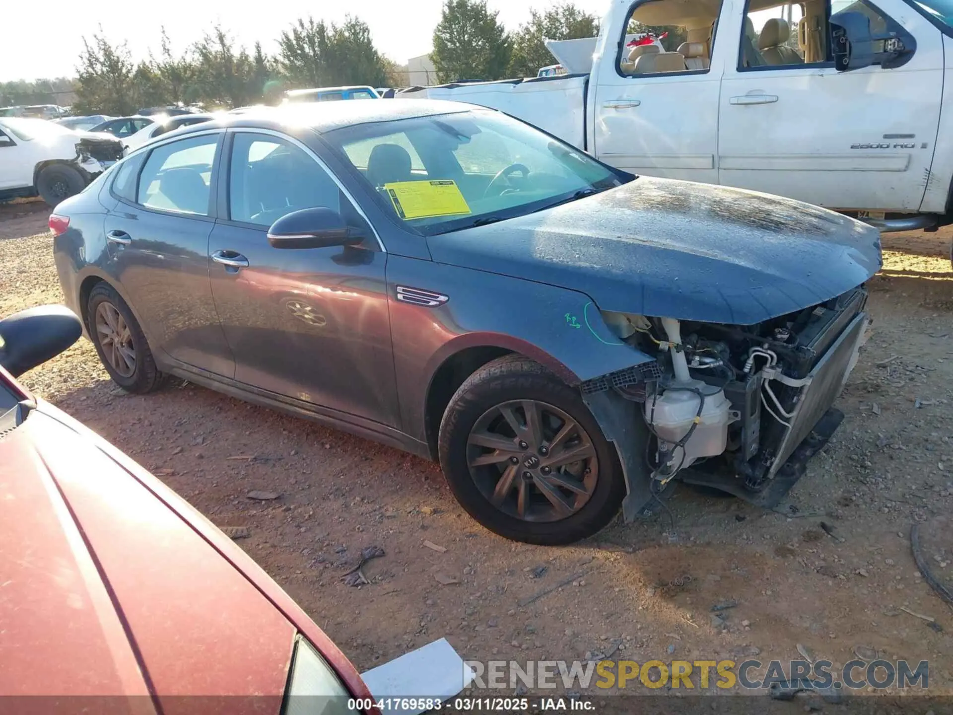 1 Photograph of a damaged car 5XXGT4L30LG436580 KIA OPTIMA 2020