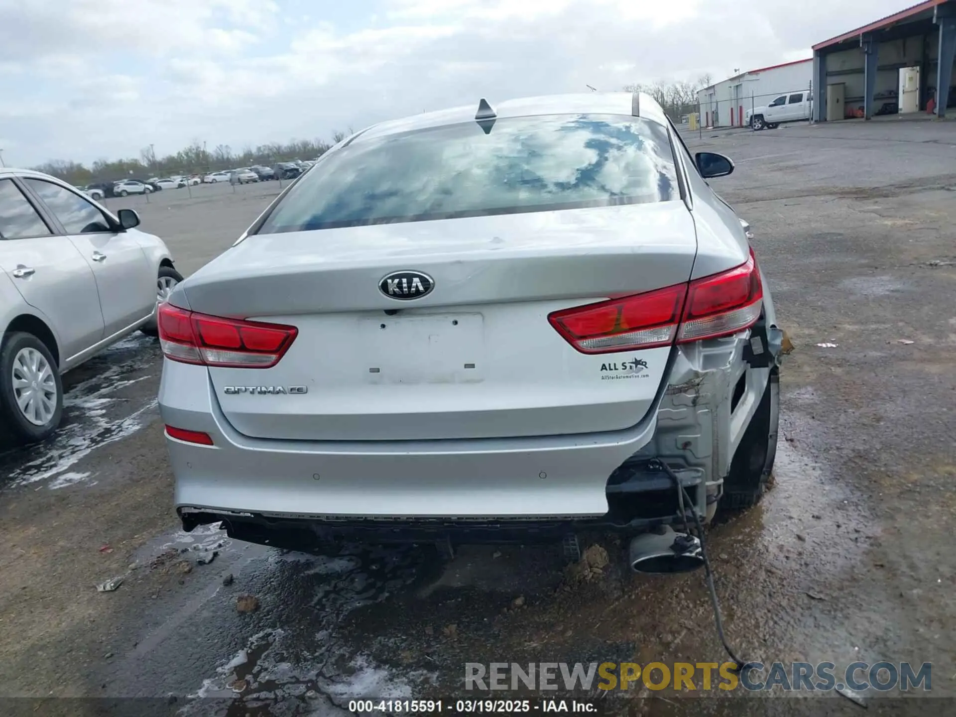 16 Фотография поврежденного автомобиля 5XXGT4L31LG380858 KIA OPTIMA 2020