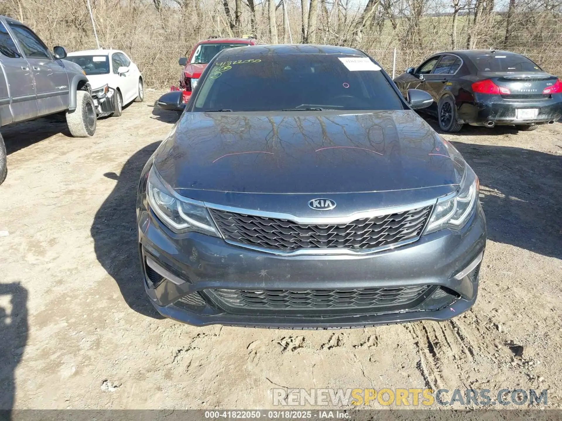 12 Photograph of a damaged car 5XXGT4L31LG384991 KIA OPTIMA 2020