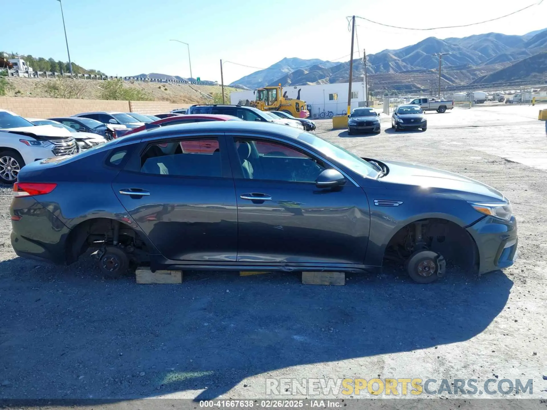 12 Photograph of a damaged car 5XXGT4L31LG392993 KIA OPTIMA 2020