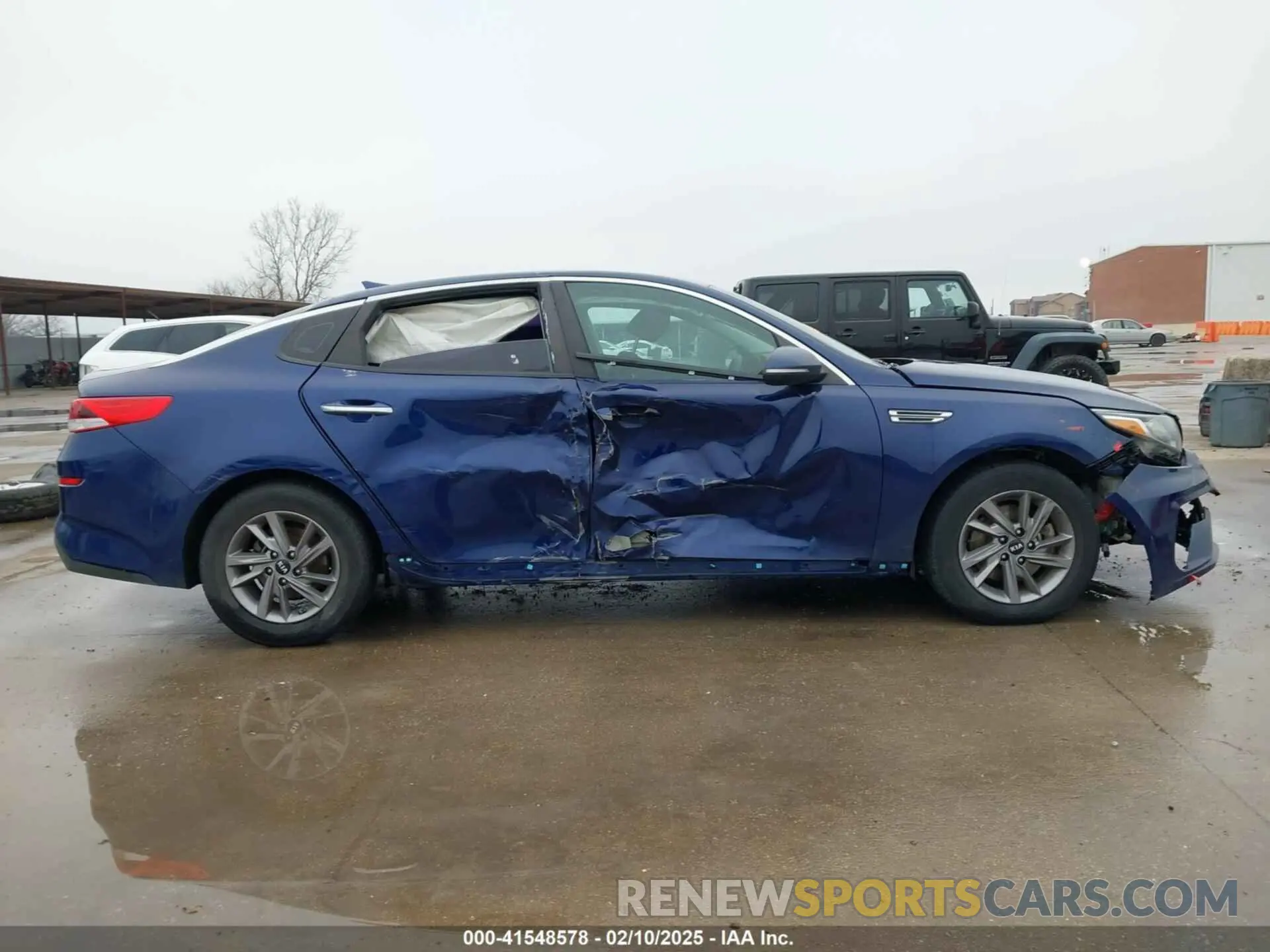13 Photograph of a damaged car 5XXGT4L31LG421666 KIA OPTIMA 2020