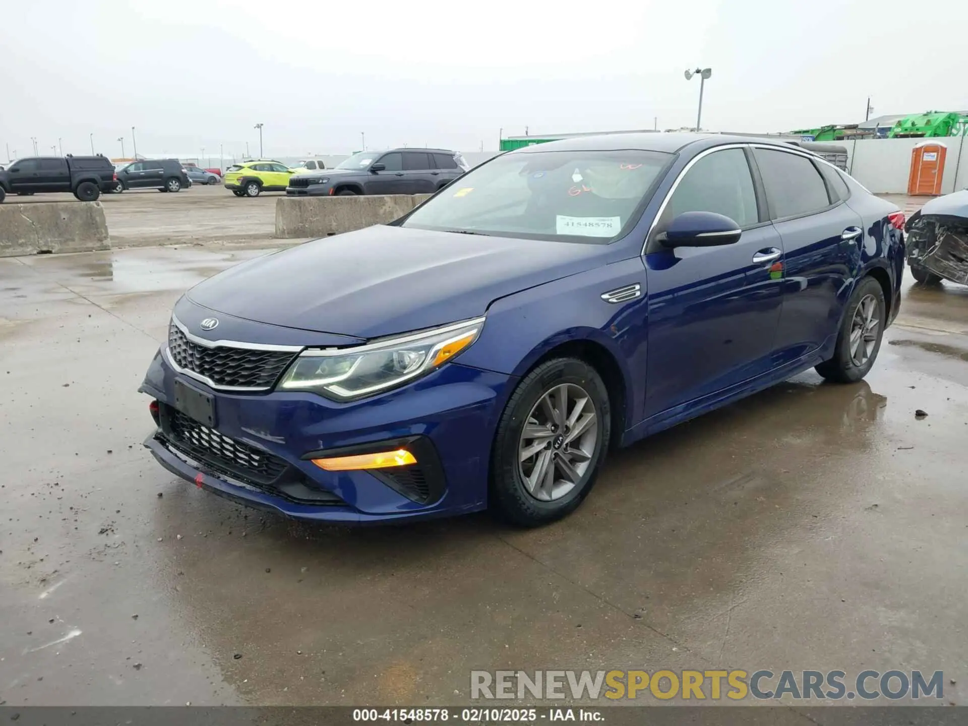 2 Photograph of a damaged car 5XXGT4L31LG421666 KIA OPTIMA 2020