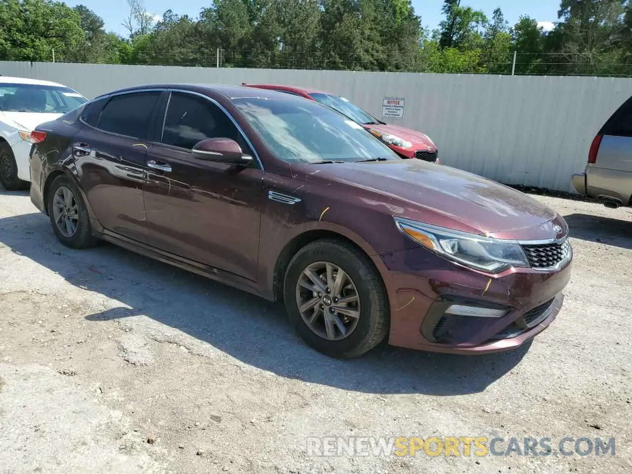 4 Фотография поврежденного автомобиля 5XXGT4L31LG426642 KIA OPTIMA 2020