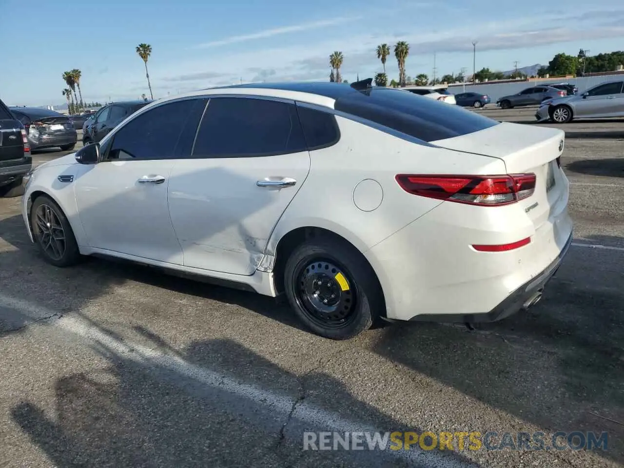 2 Photograph of a damaged car 5XXGT4L31LG427774 KIA OPTIMA 2020