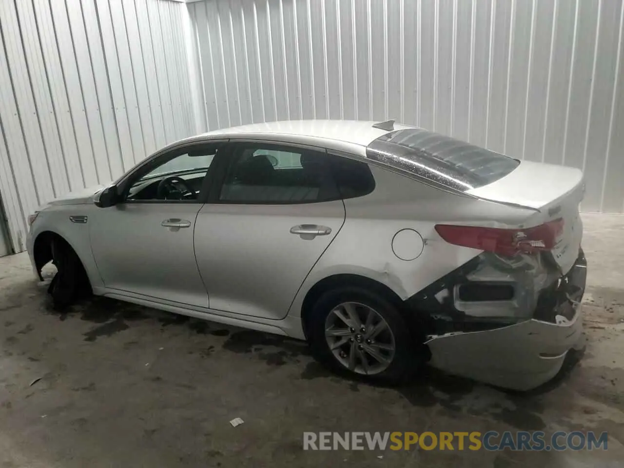 2 Photograph of a damaged car 5XXGT4L31LG438869 KIA OPTIMA 2020